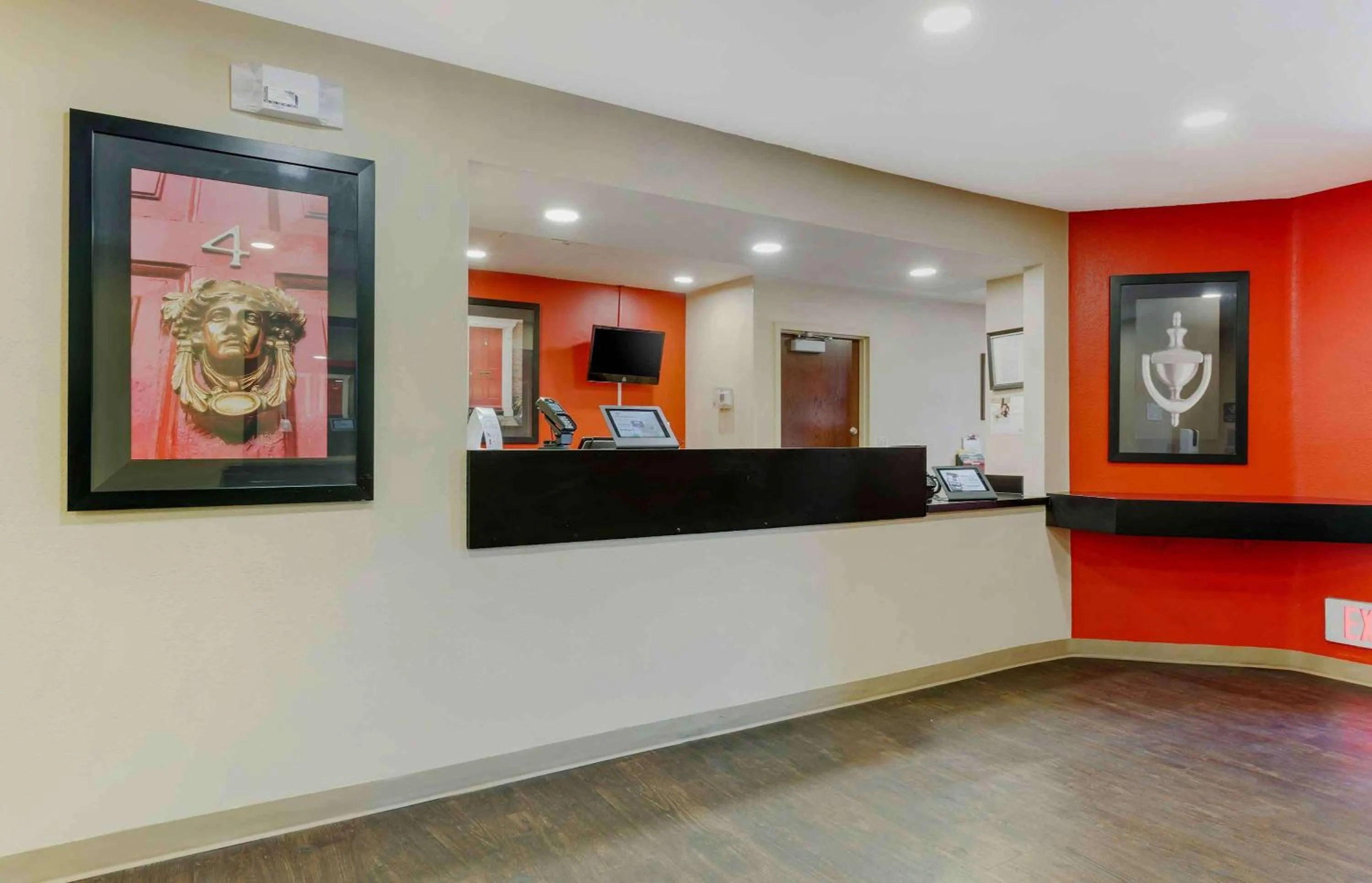 Lobby or reception in Extended Stay America Suites - Phoenix - Airport