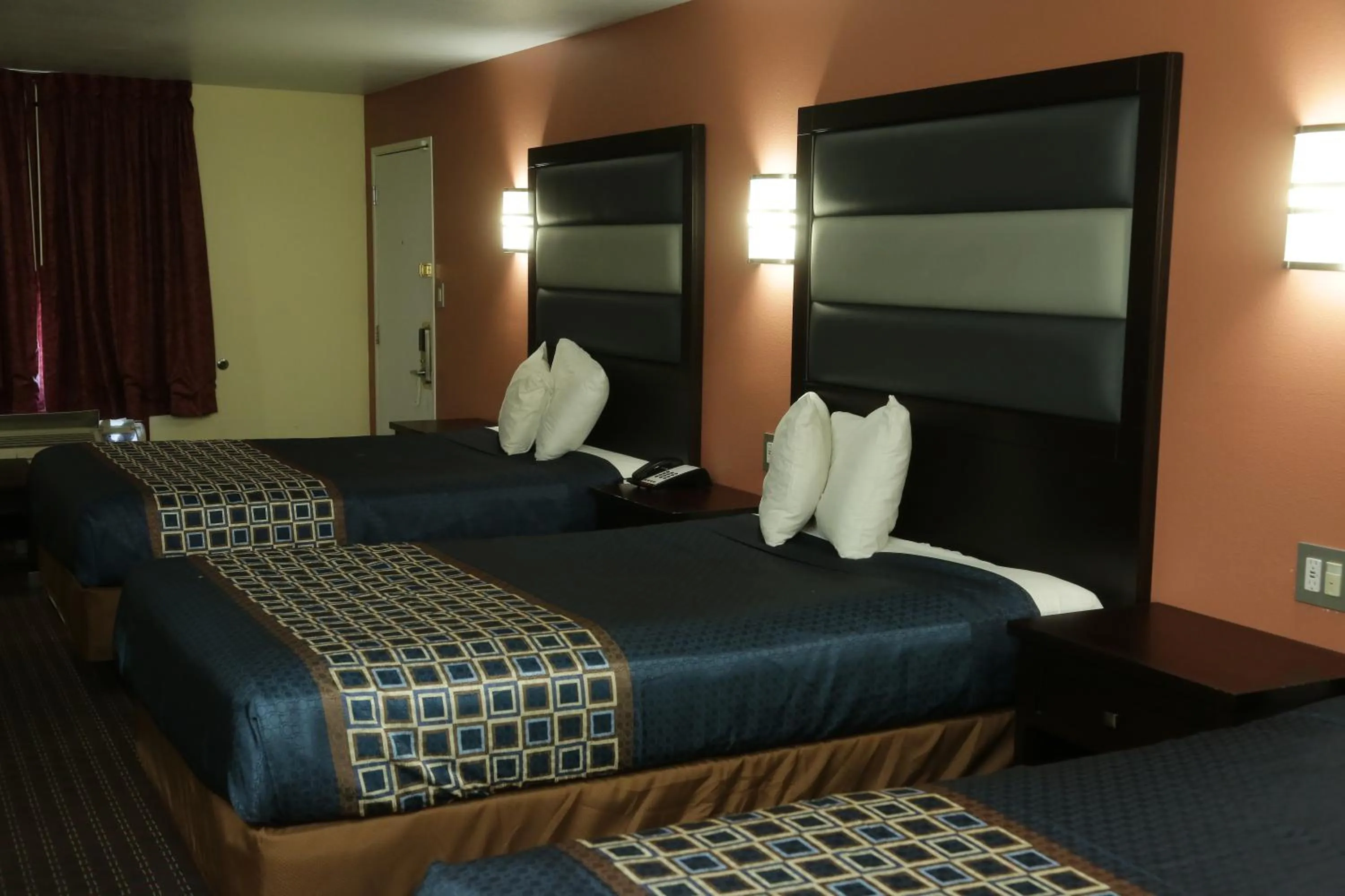 Bed in Theroff's Motel