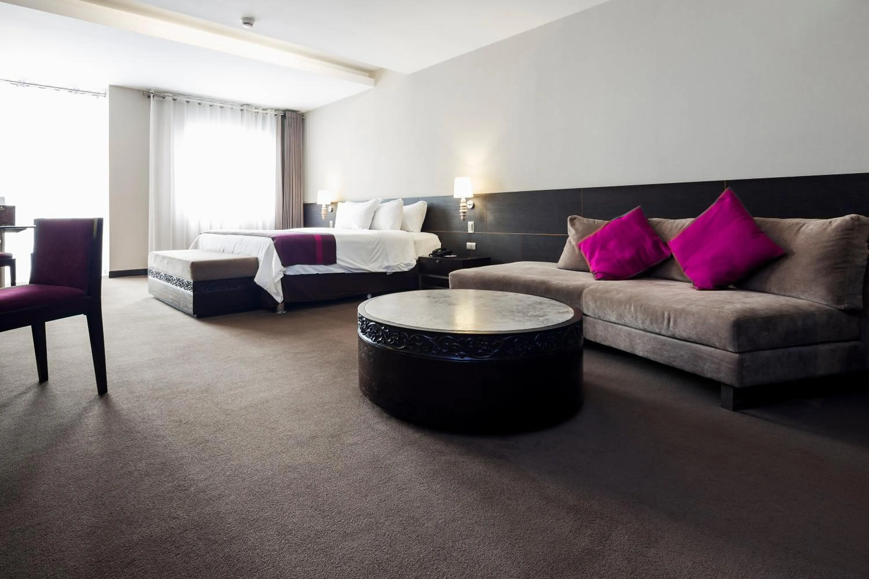 Photo of the whole room in Arawi Miraflores Prime