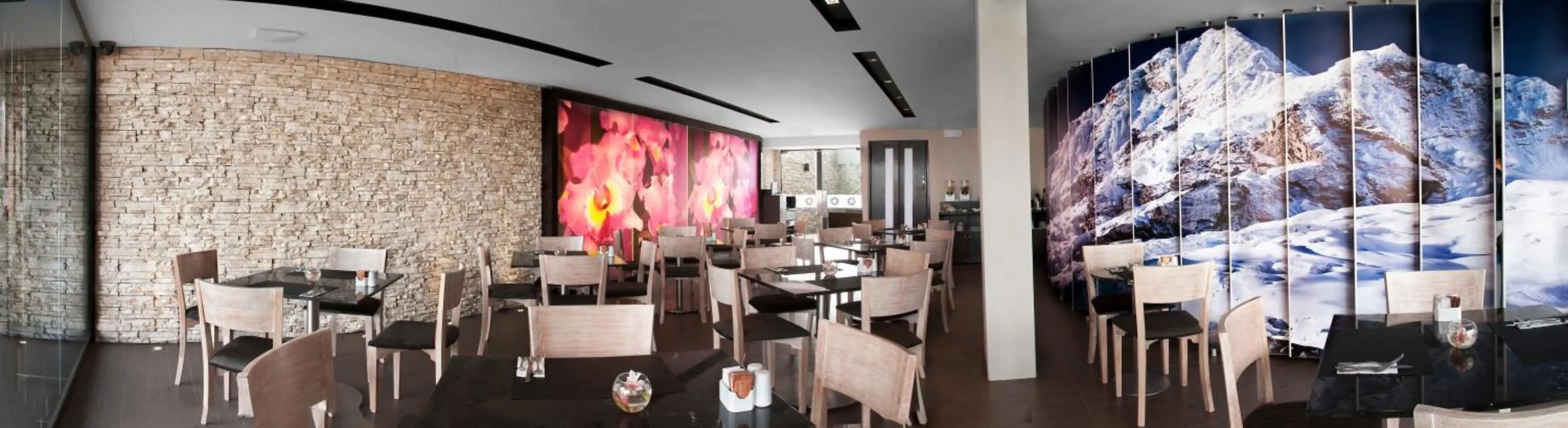 Restaurant/places to eat in Arawi Miraflores Prime