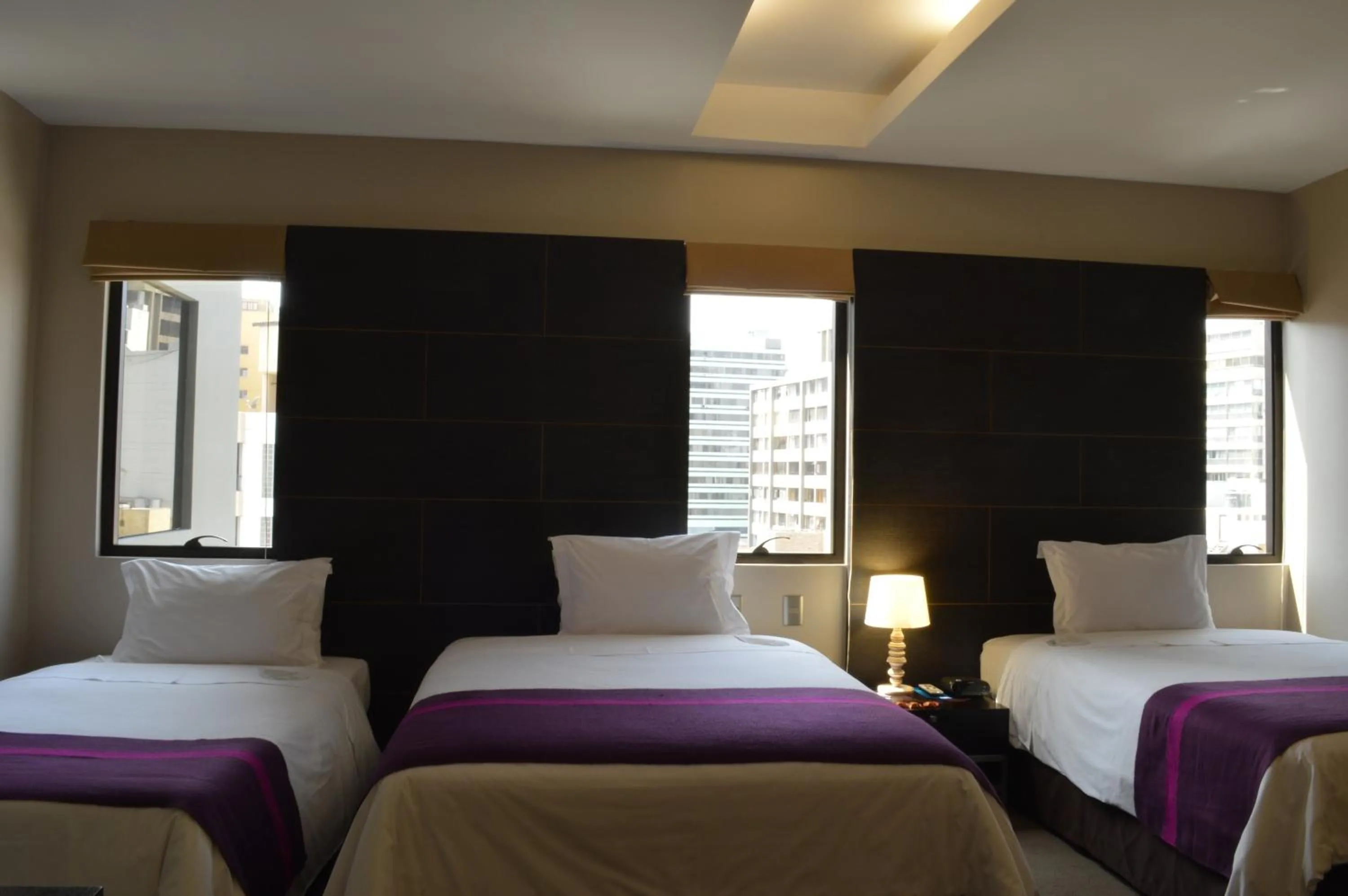 Day, Bed in Arawi Miraflores Prime