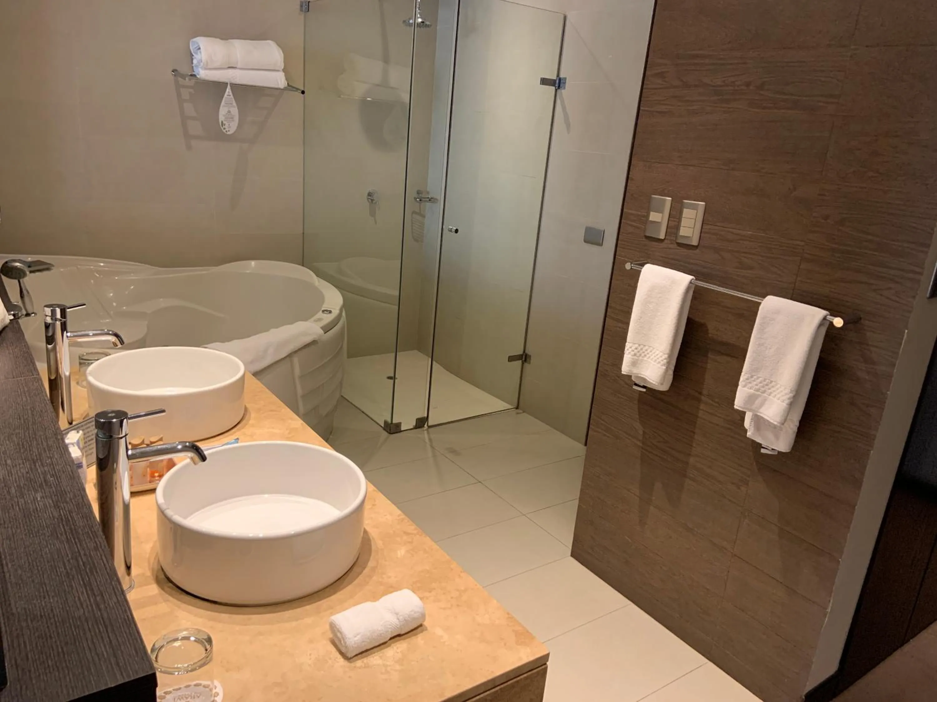 Bathroom in Arawi Miraflores Prime
