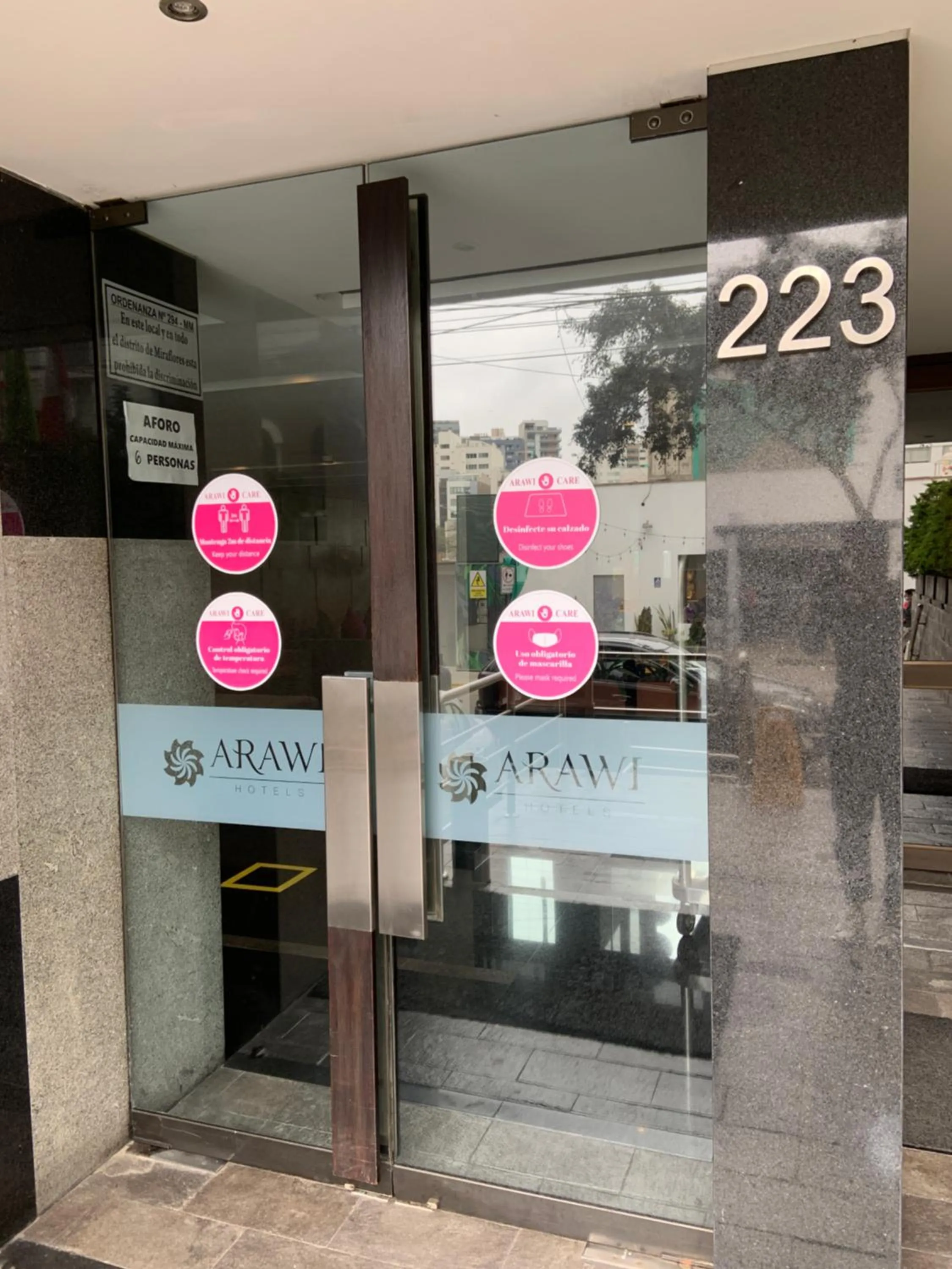 Facade/entrance in Arawi Miraflores Prime