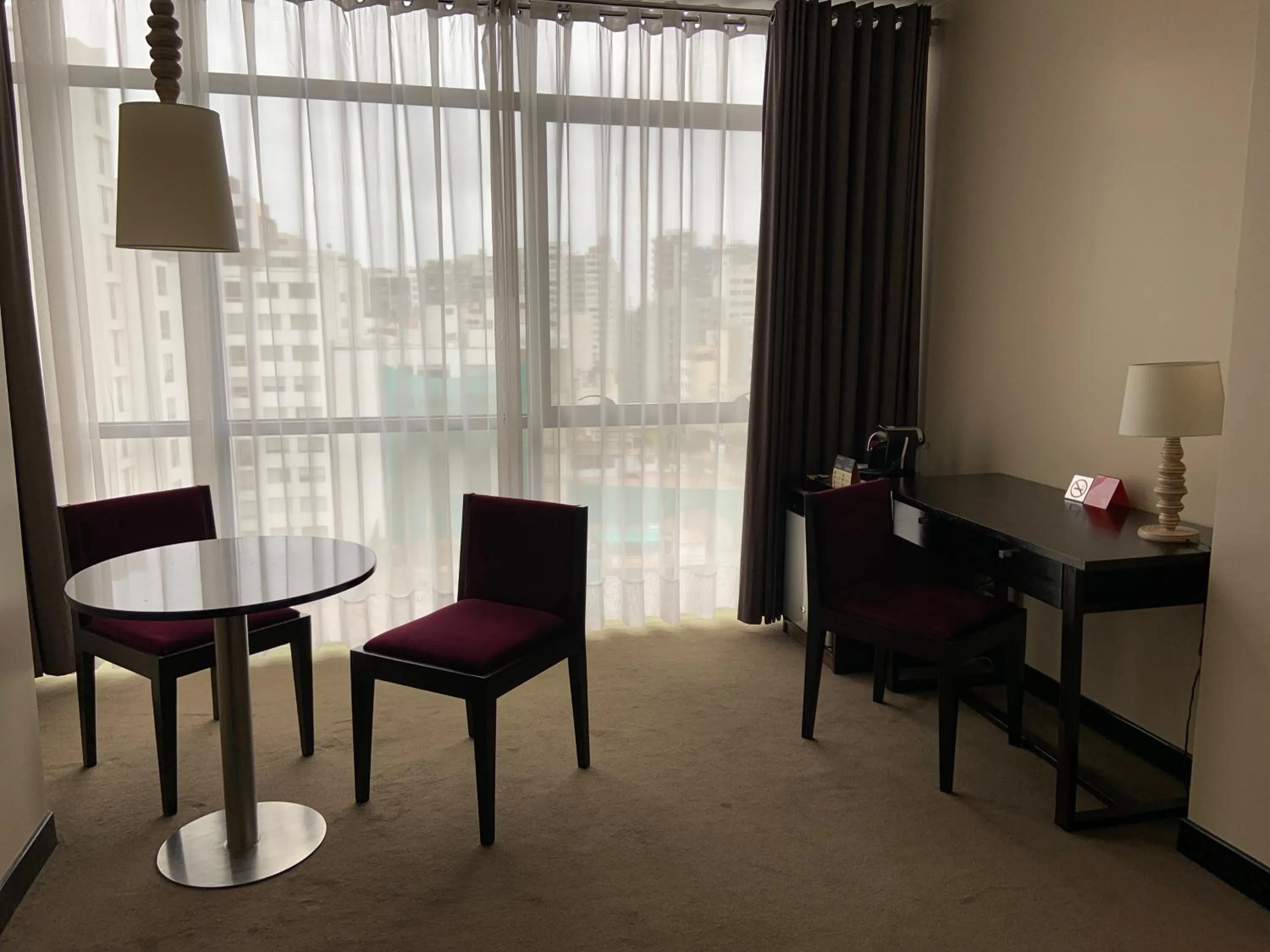 Seating area in Arawi Miraflores Prime