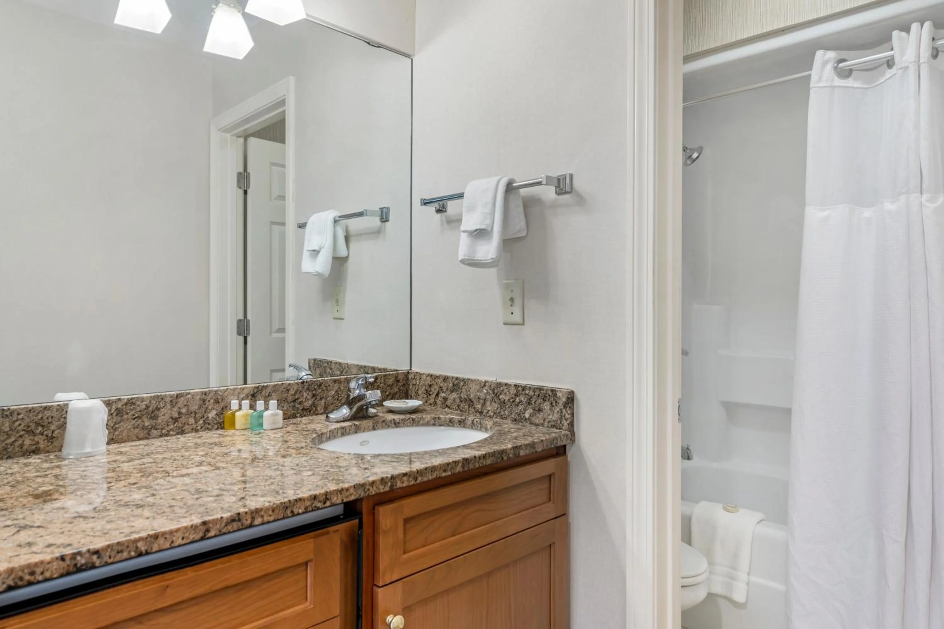 Bathroom in Meadowmere Resort