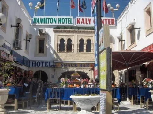 Facade/entrance in Hotel Hamilton