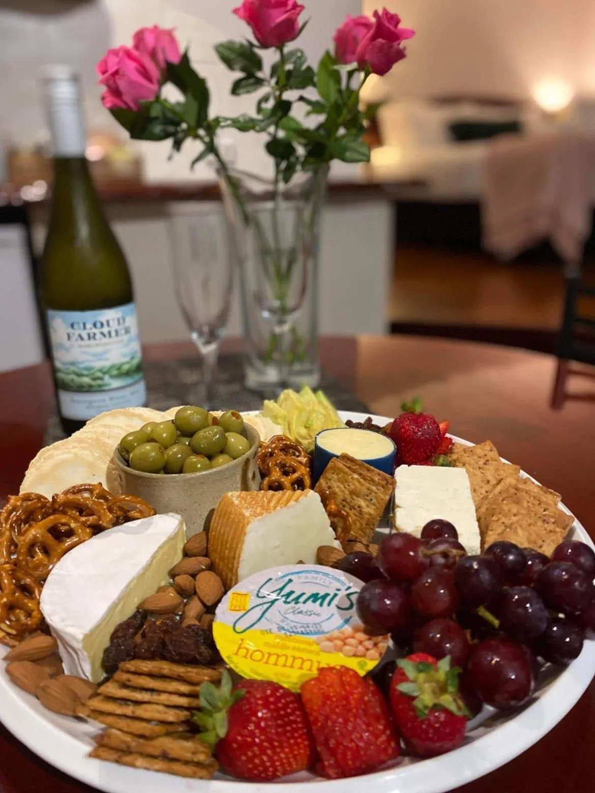 Food and drinks in Hunchy Hideaway