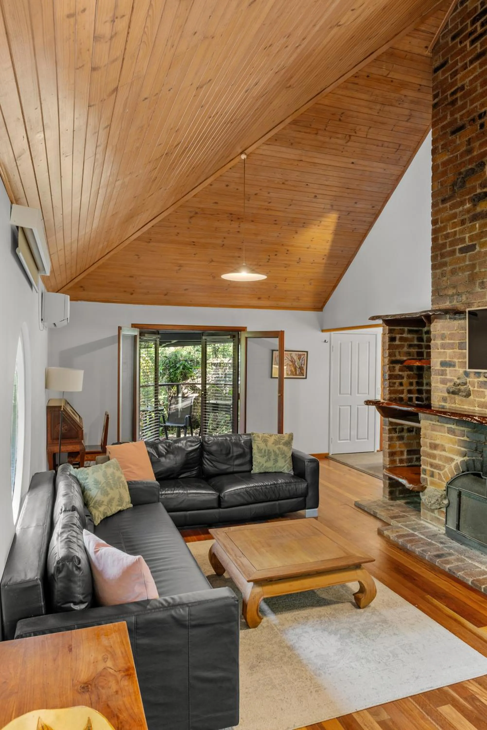 Living room in Hunchy Hideaway