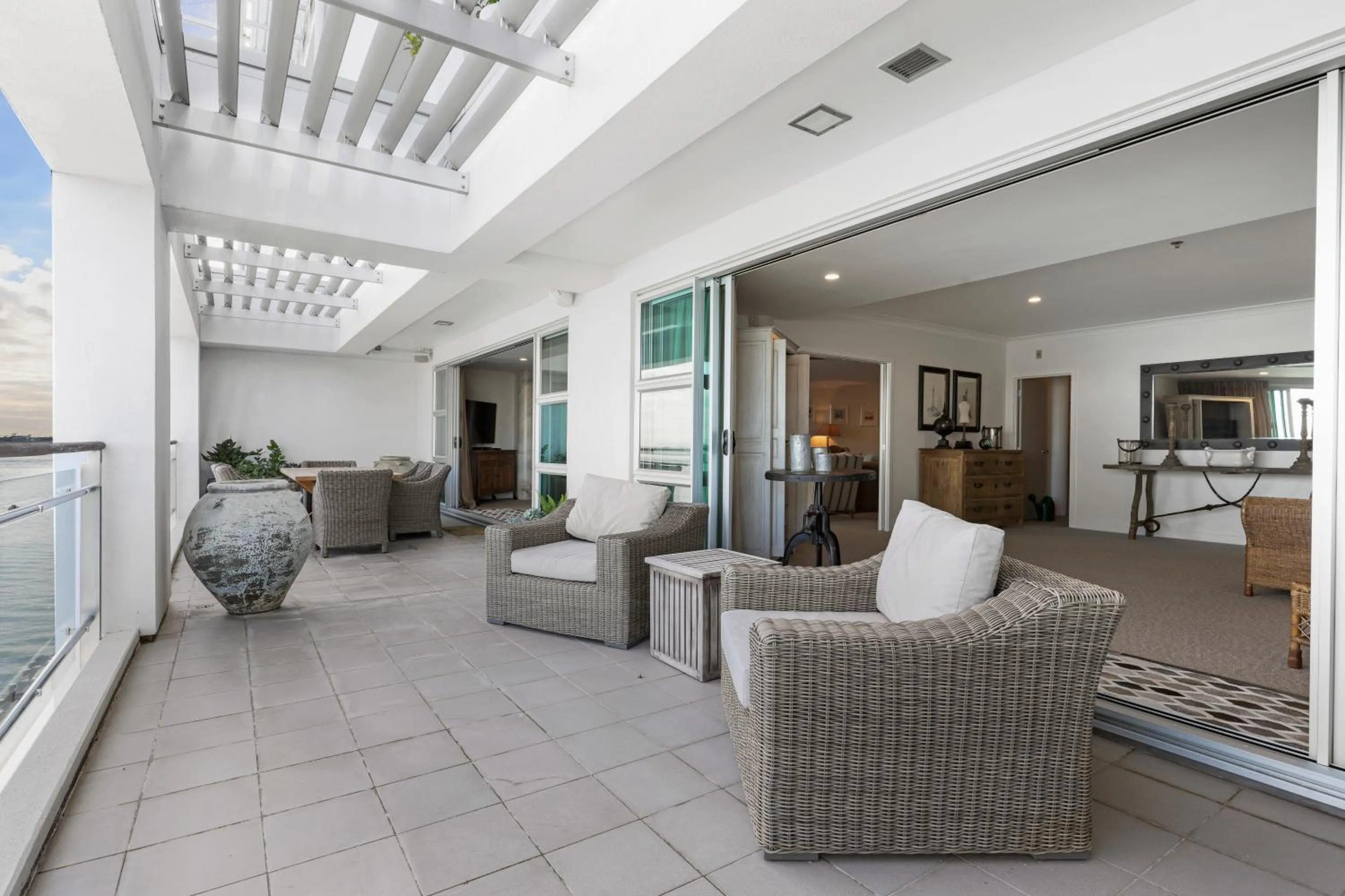 Auckland Waterfront Serviced Apartments on Prince's Wharf