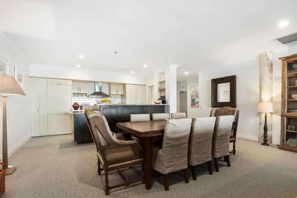 Auckland Waterfront Serviced Apartments on Prince's Wharf