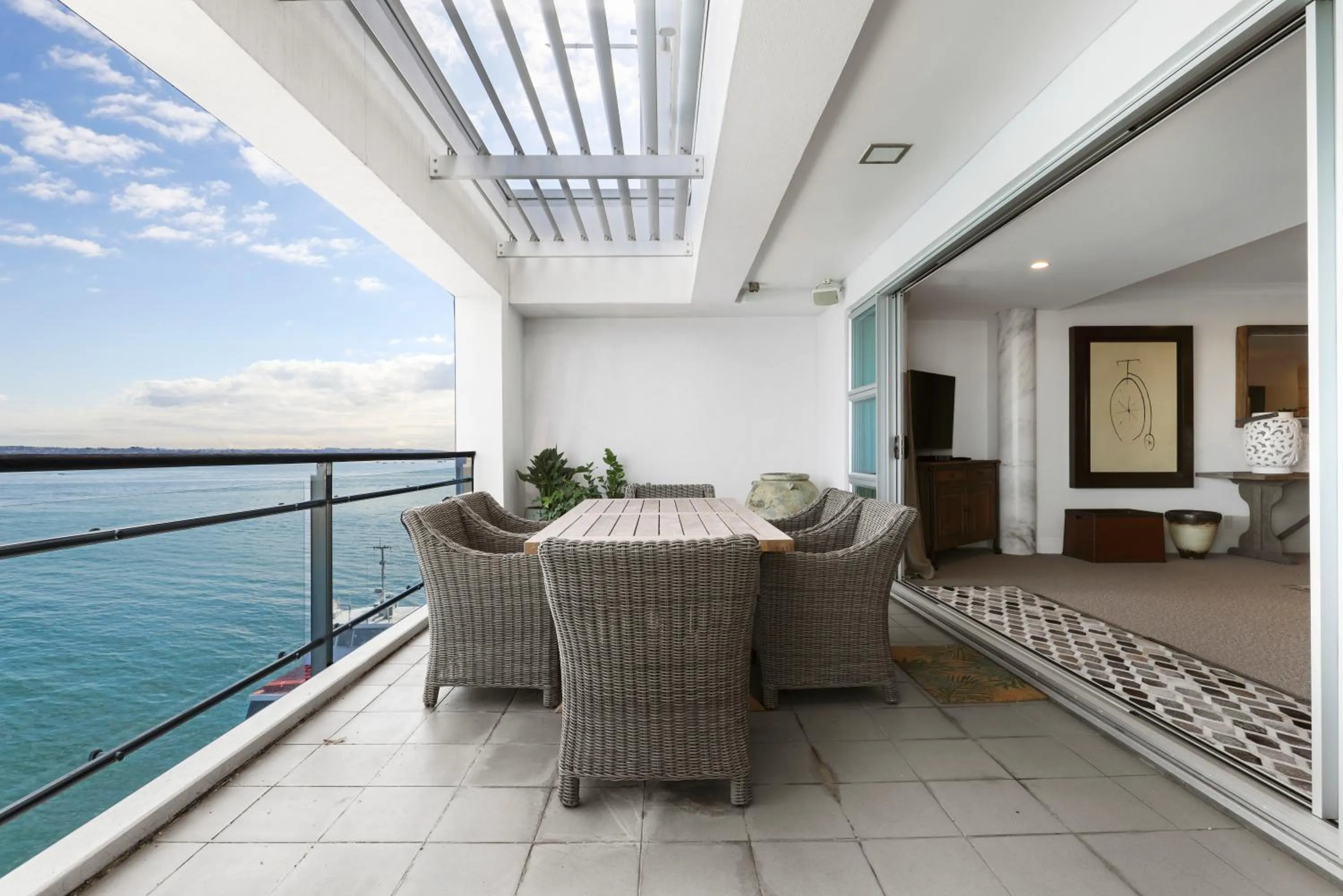 Auckland Waterfront Serviced Apartments on Prince's Wharf