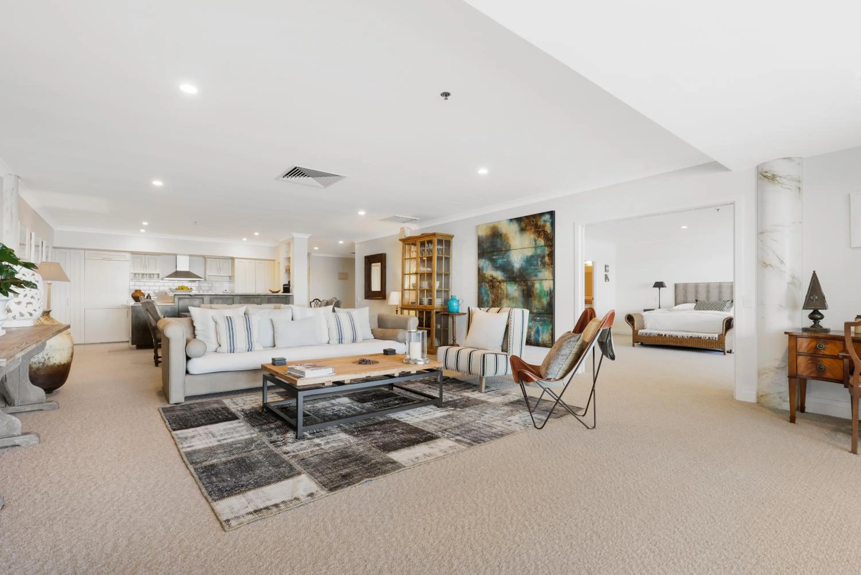 Bed in Auckland Waterfront Serviced Apartments on Prince's Wharf