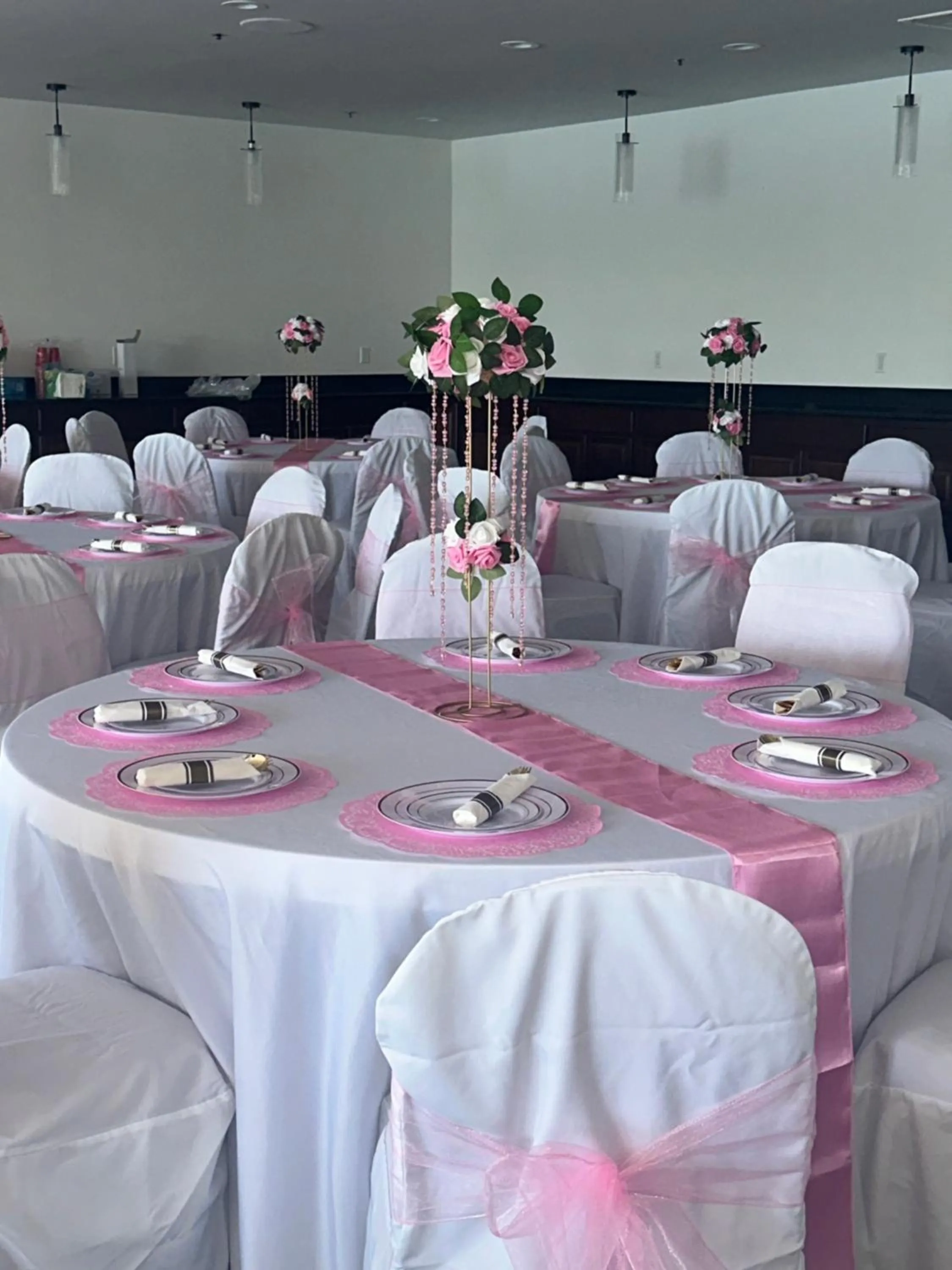 Oyster Bay Inn & Suites