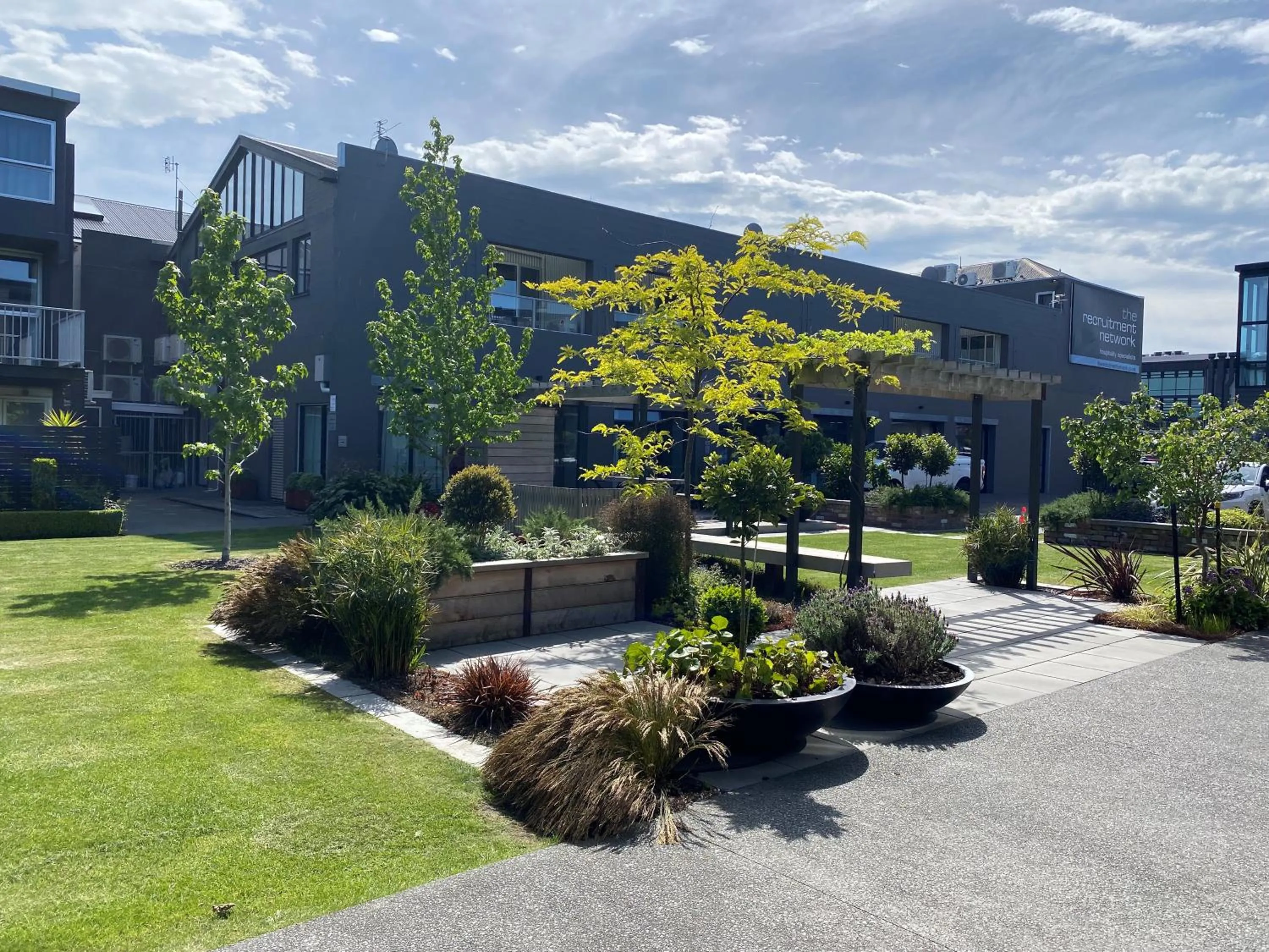 Property building in Southwark Hotel & Apartments