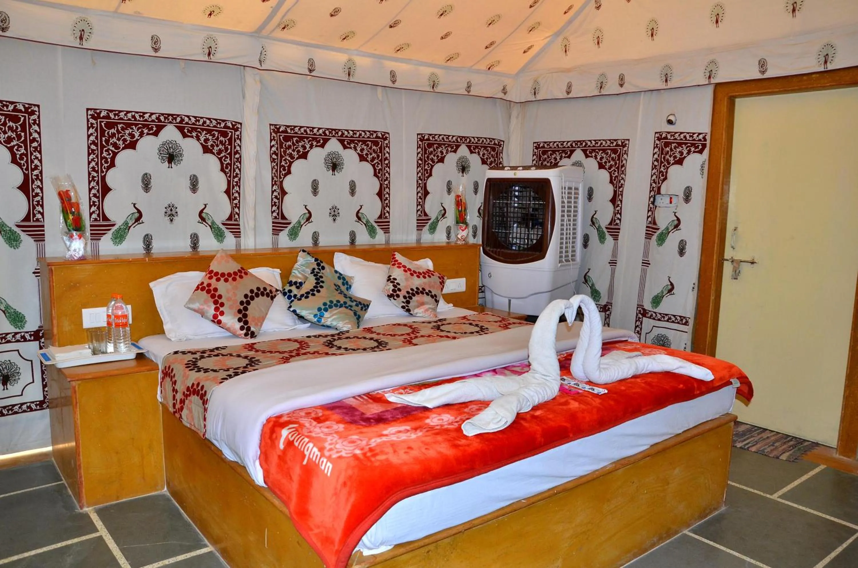 Bed in Oasis camp sam