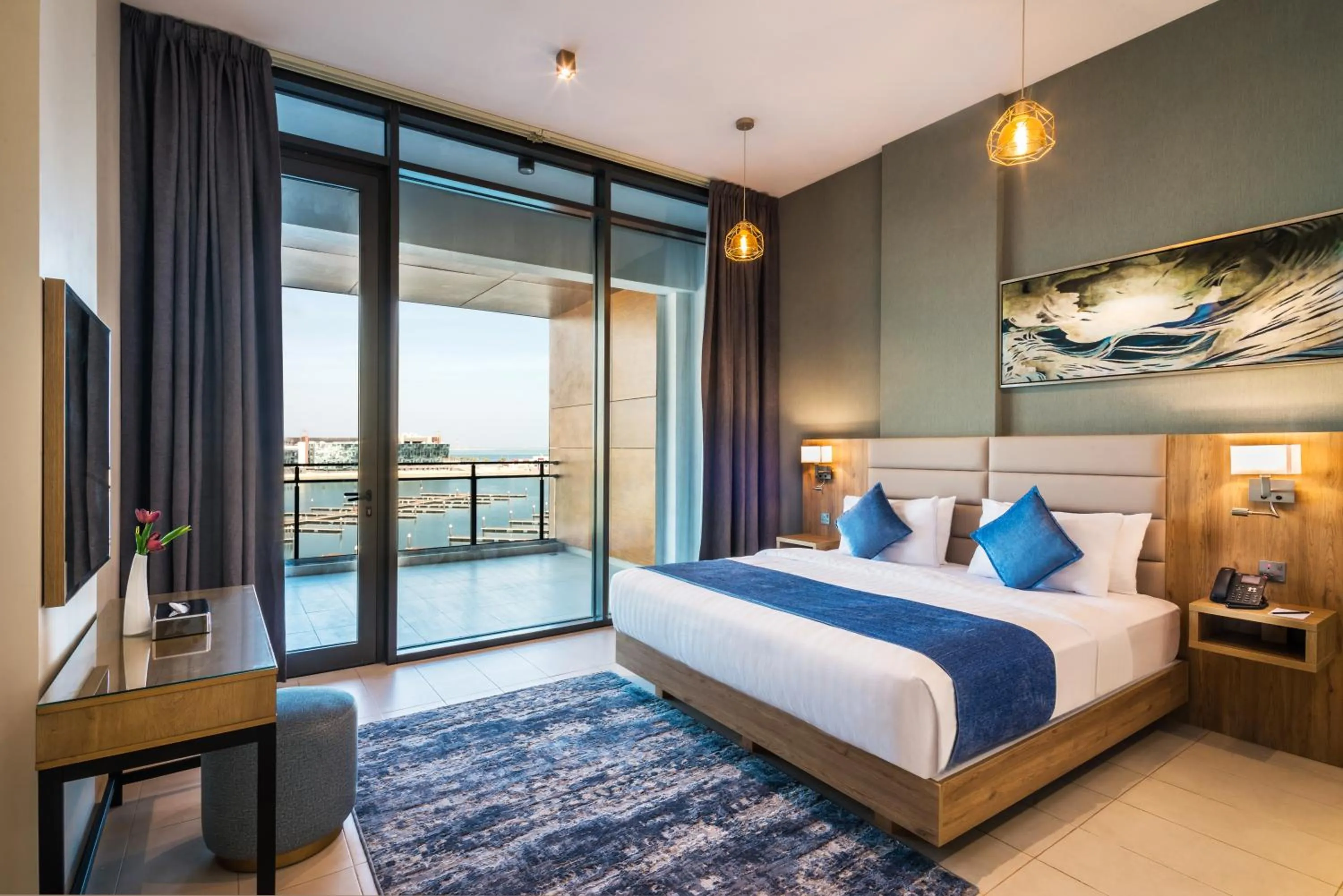 Bedroom, Bed in Boudl Al Jubail