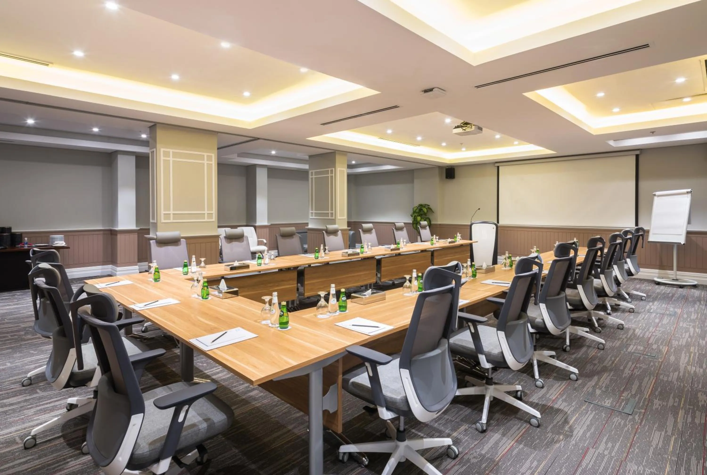 Meeting/conference room in Boudl Al Jubail