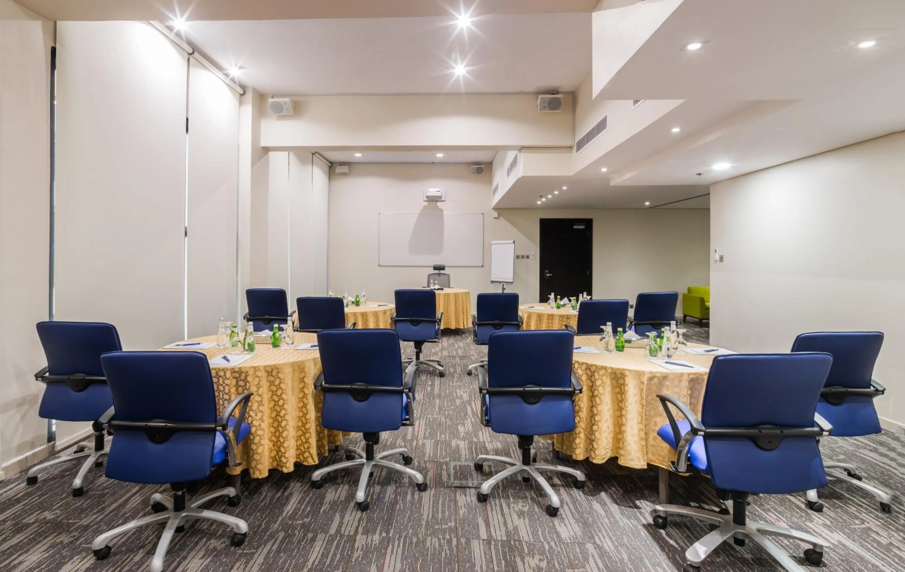 Meeting/conference room in Boudl Al Jubail