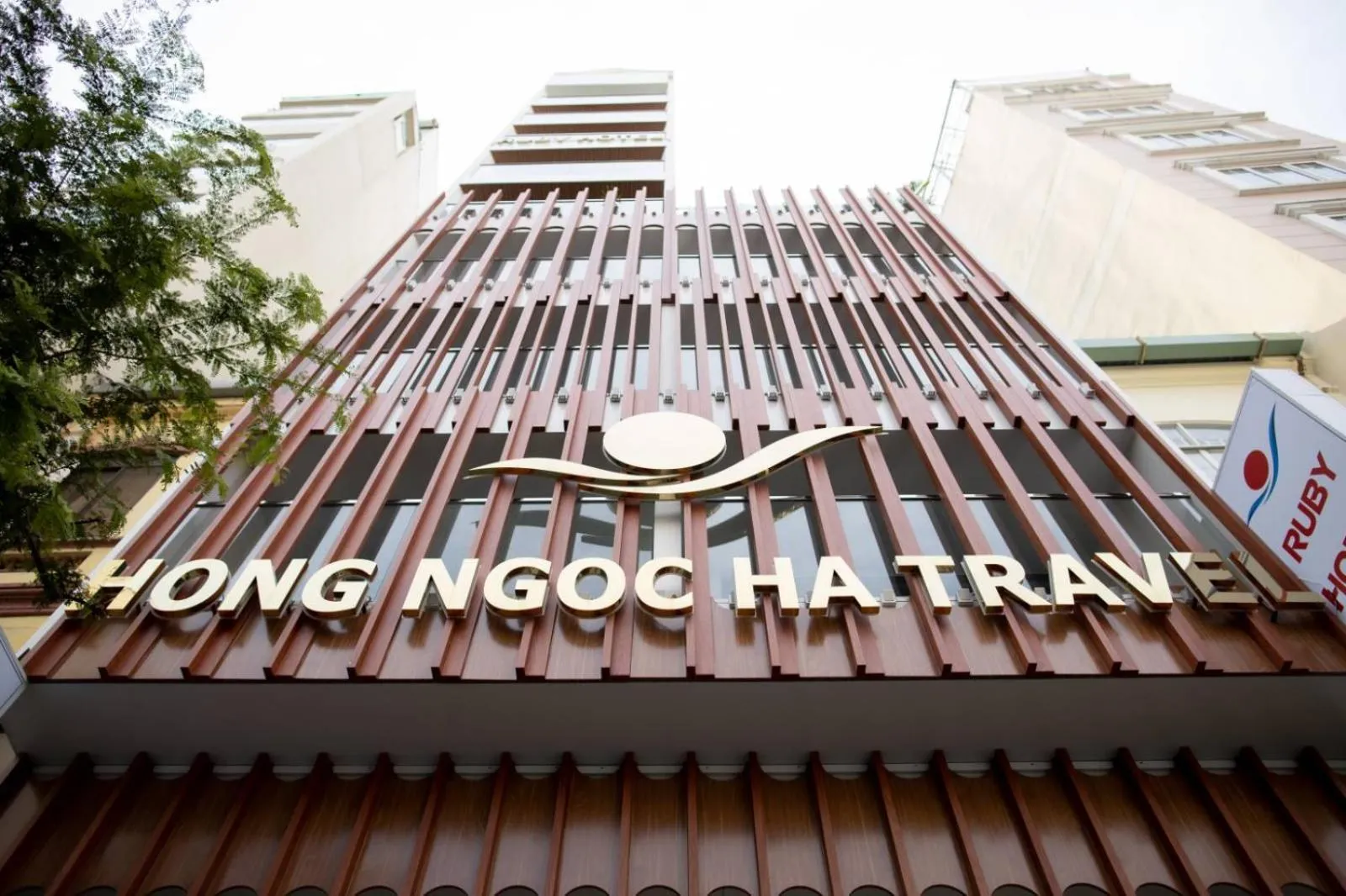 Logo/Certificate/Sign in Ruby Hotel