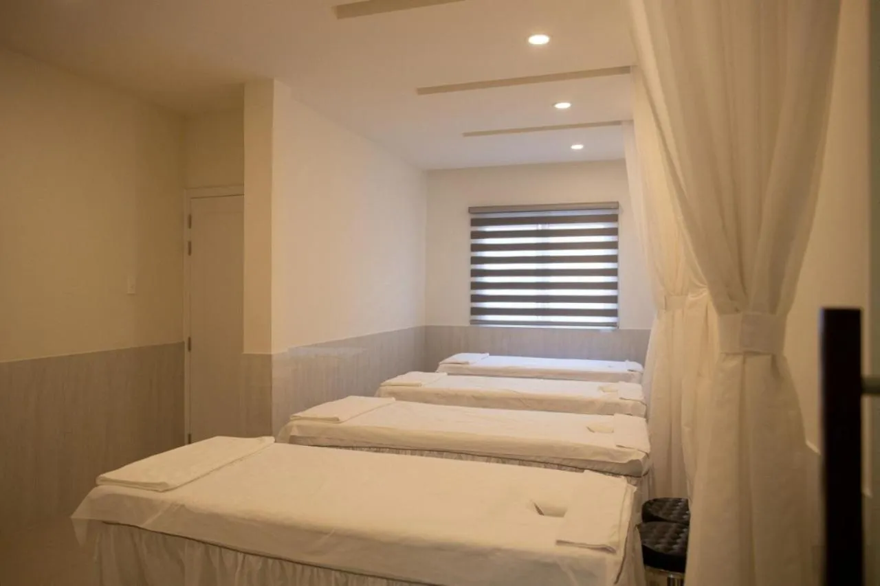 Sauna, Bed in Ruby Hotel