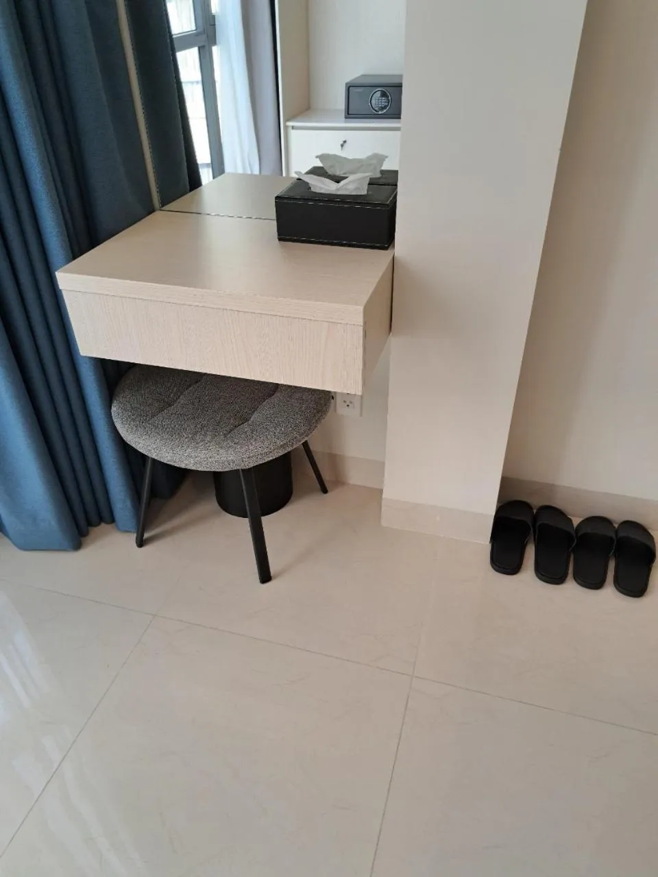 hair dresser in Ruby Hotel