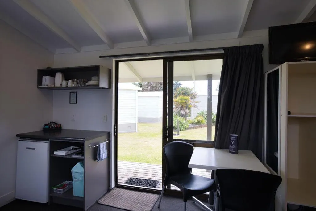 Kitchen or kitchenette in Tasman Holiday Parks - Papamoa Beach