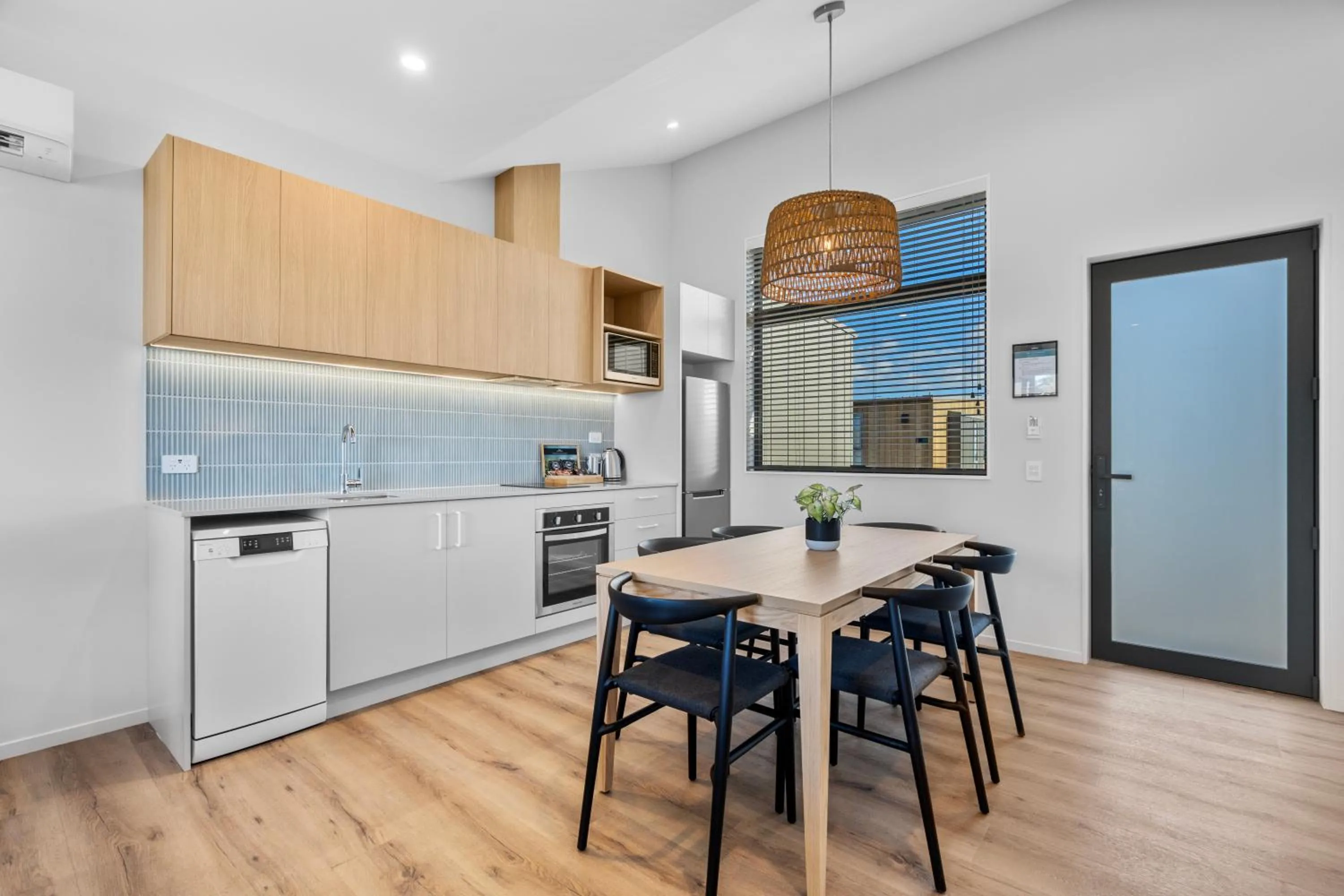 Dining area in Tasman Holiday Parks - Papamoa Beach