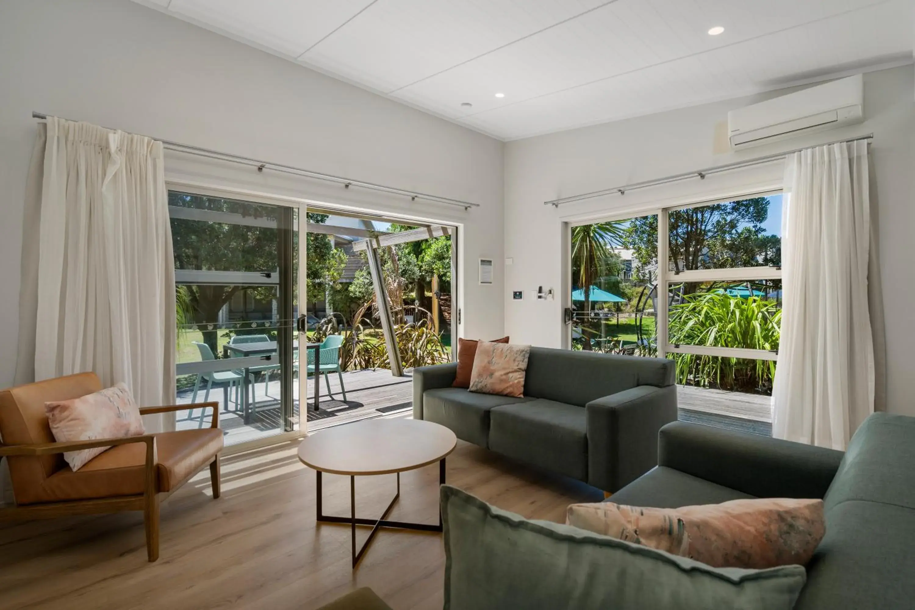 Two-Bedroom Villa with Garden View in Tasman Holiday Parks - Papamoa Beach Two-Bedroom Villa with Garden View in Tasman Holiday Parks - Papamoa Beach