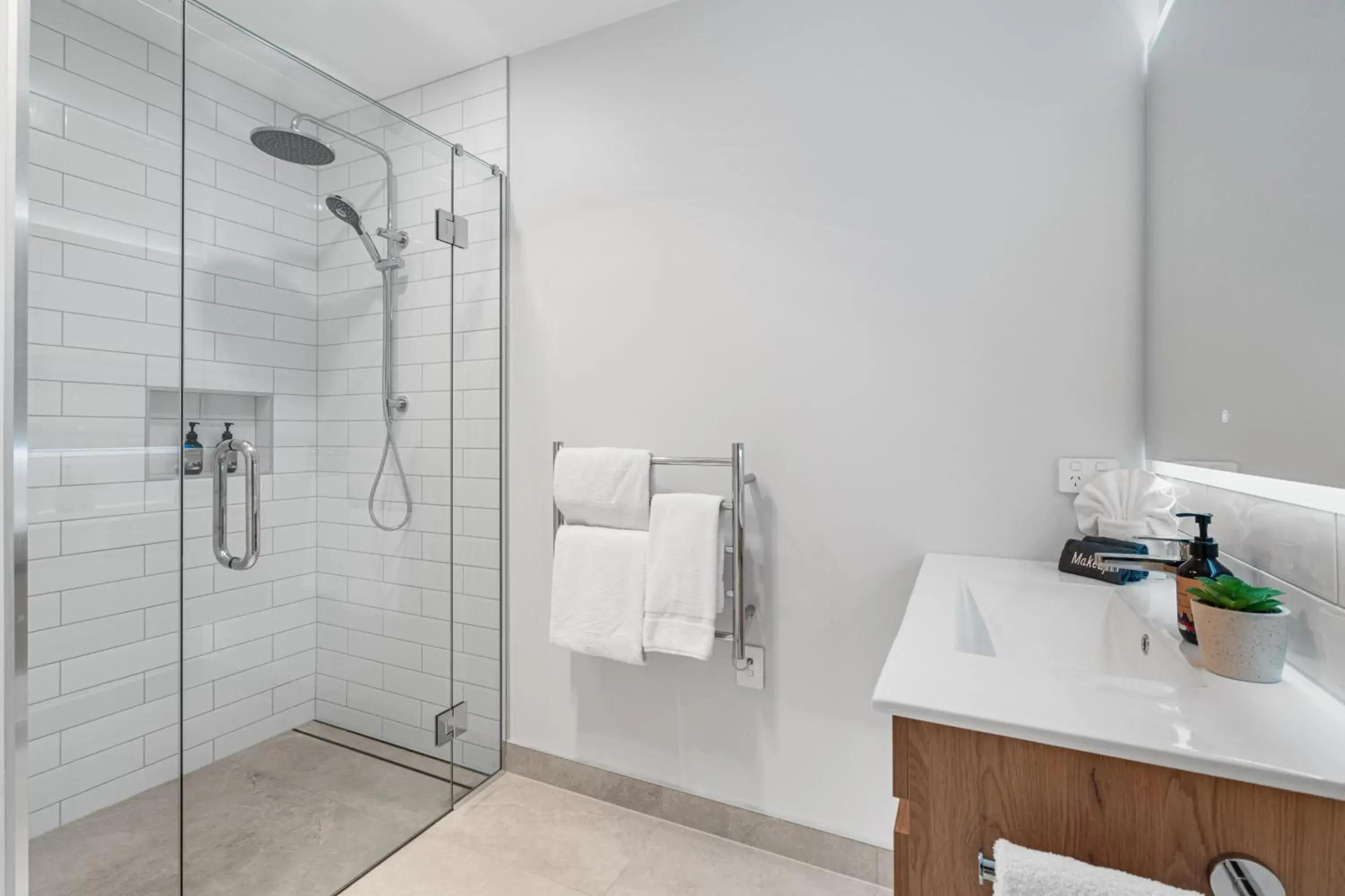 Premium Pool Villa (2BR) in Tasman Holiday Parks - Papamoa Beach Premium Pool Villa (2BR) in Tasman Holiday Parks - Papamoa Beach