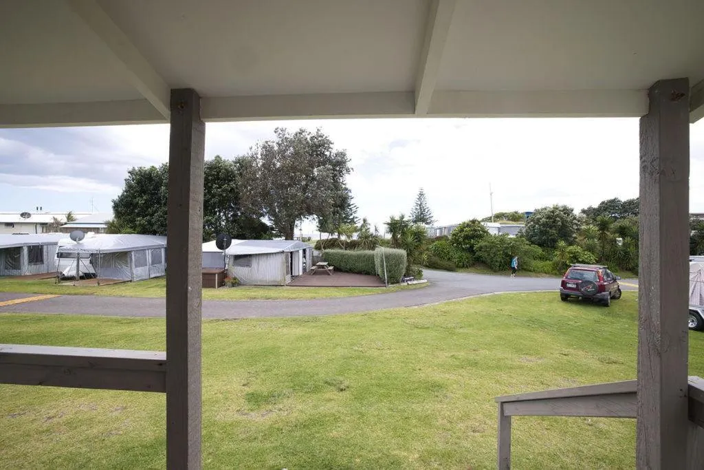 Tasman Holiday Parks - Papamoa Beach