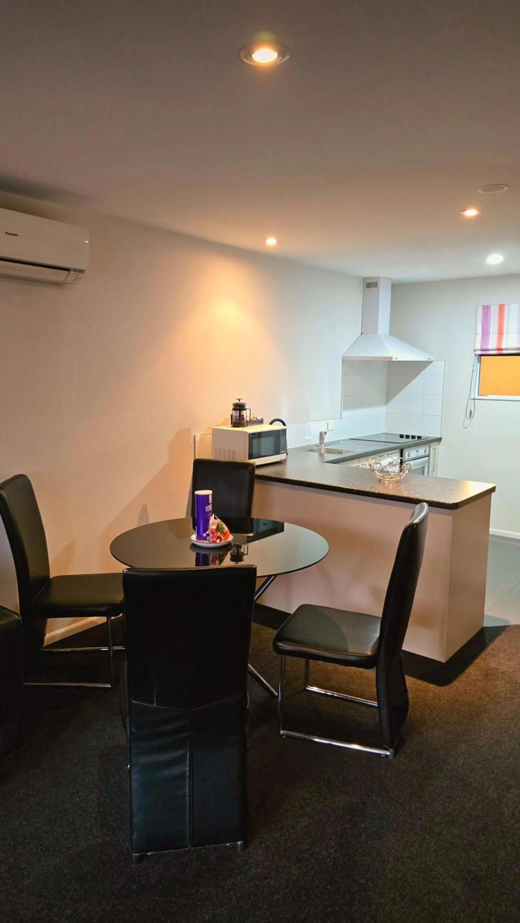 TV and multimedia in Carramar Motor Inn