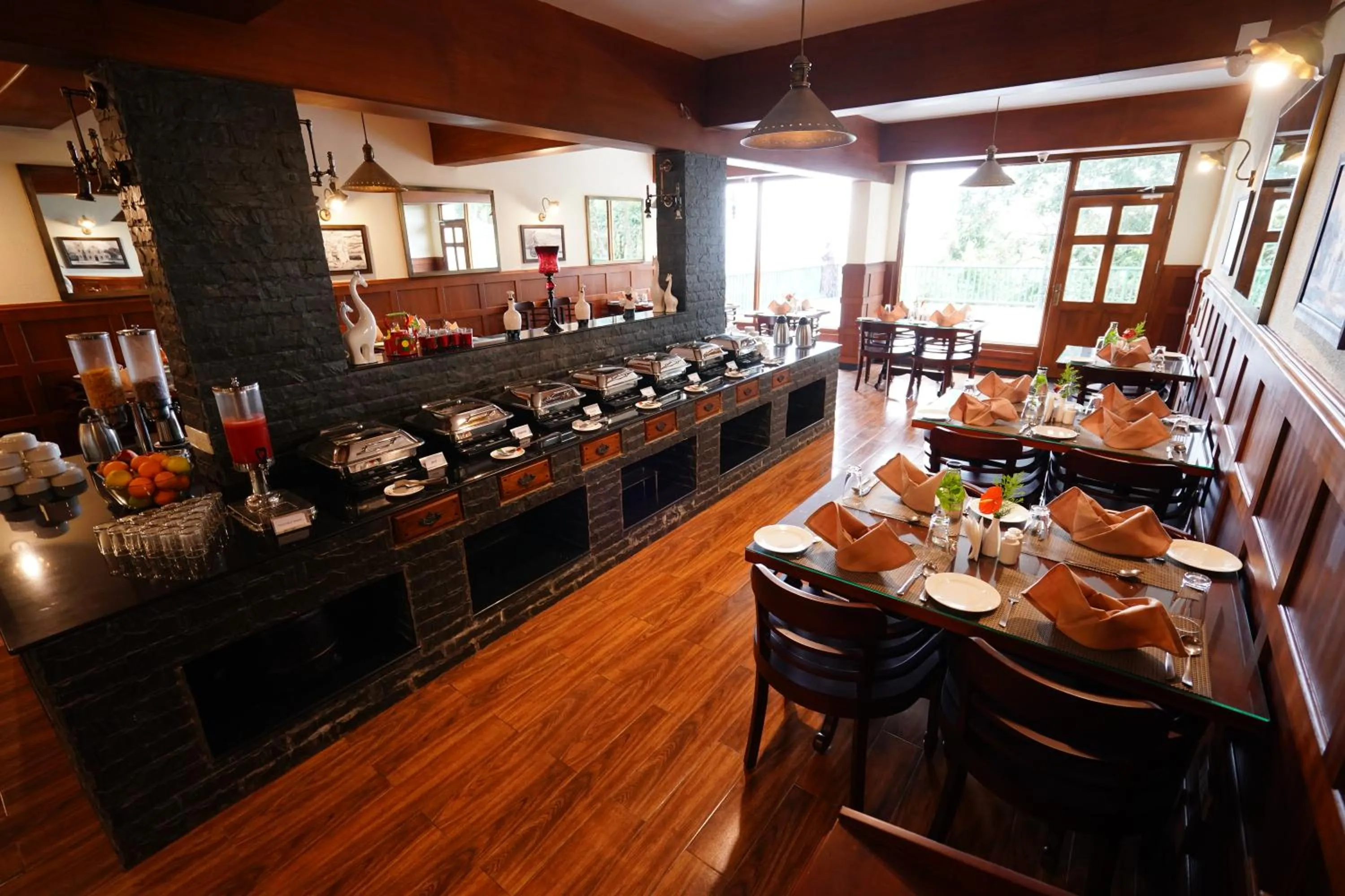 Restaurant/places to eat in Fort Munnar