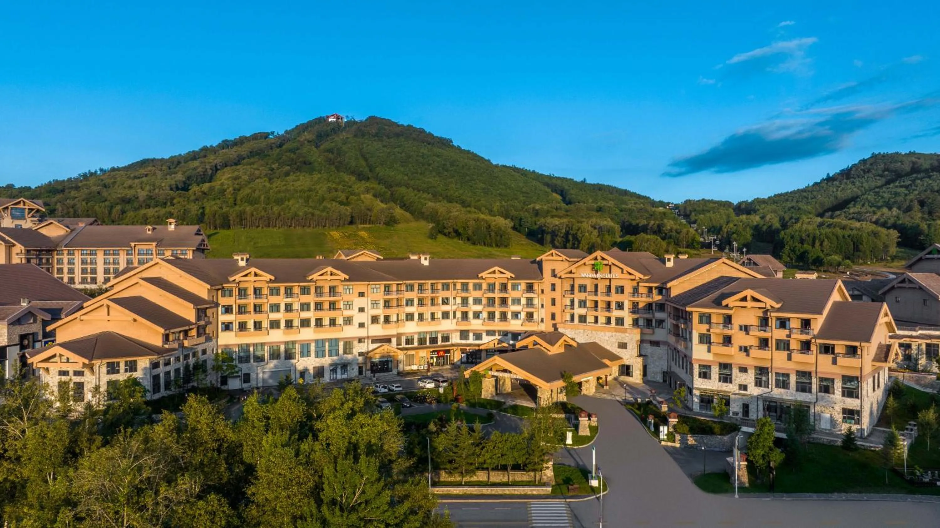 Wanda Jin Suites Changbaishan