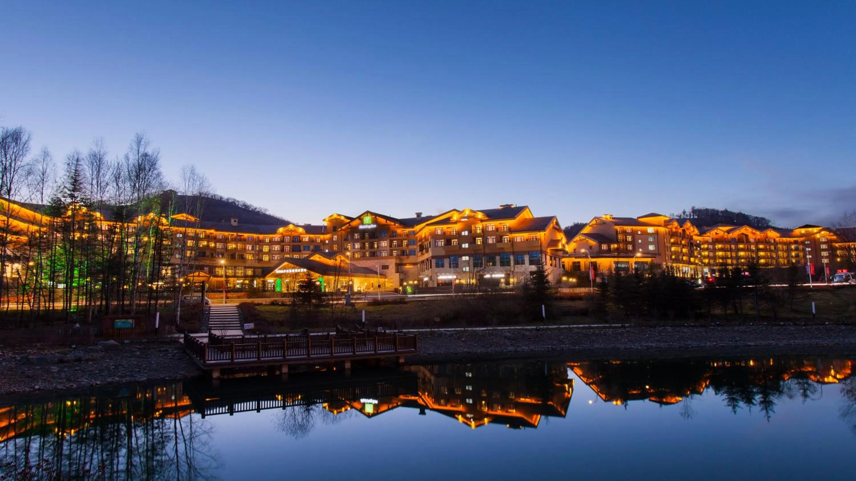 Property building in Wanda Jin Suites Changbaishan