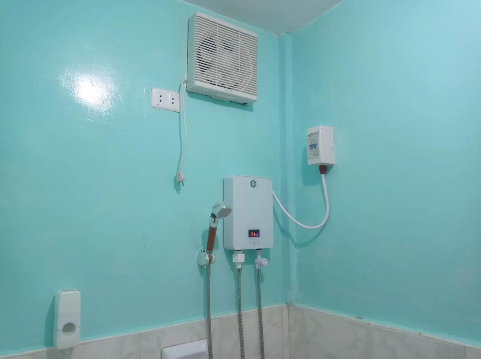 Three-Bedroom Apartment in Balai Mariacaria Pension House Three-Bedroom Apartment in Balai Mariacaria Pension House