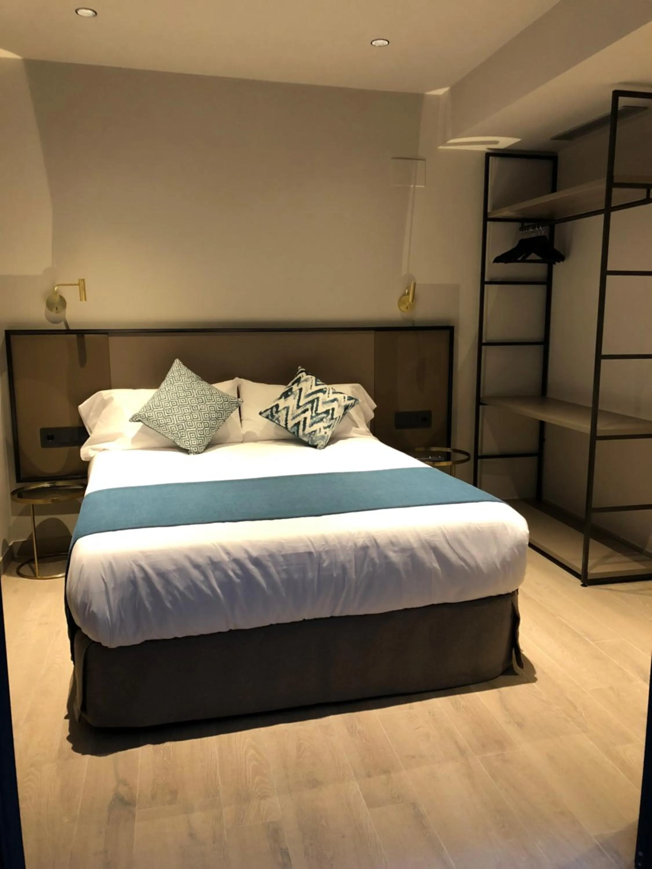 Bed in HOTEL TORRENT