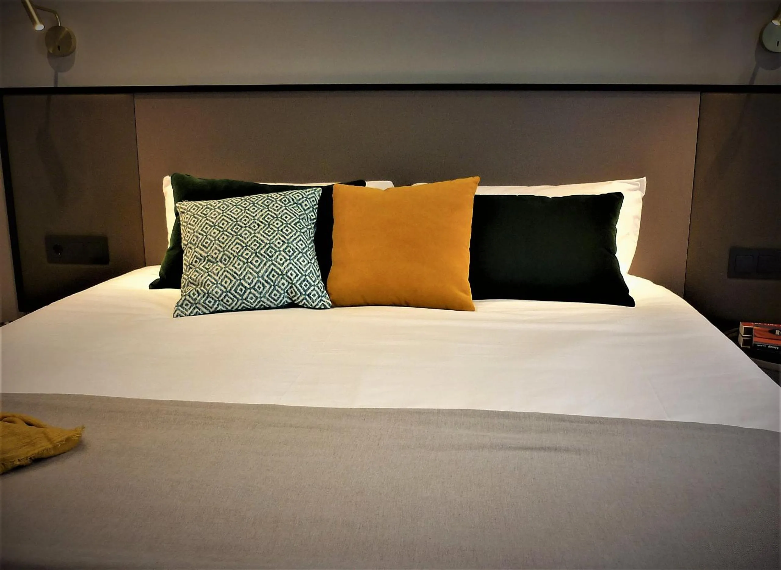 Bed in HOTEL TORRENT