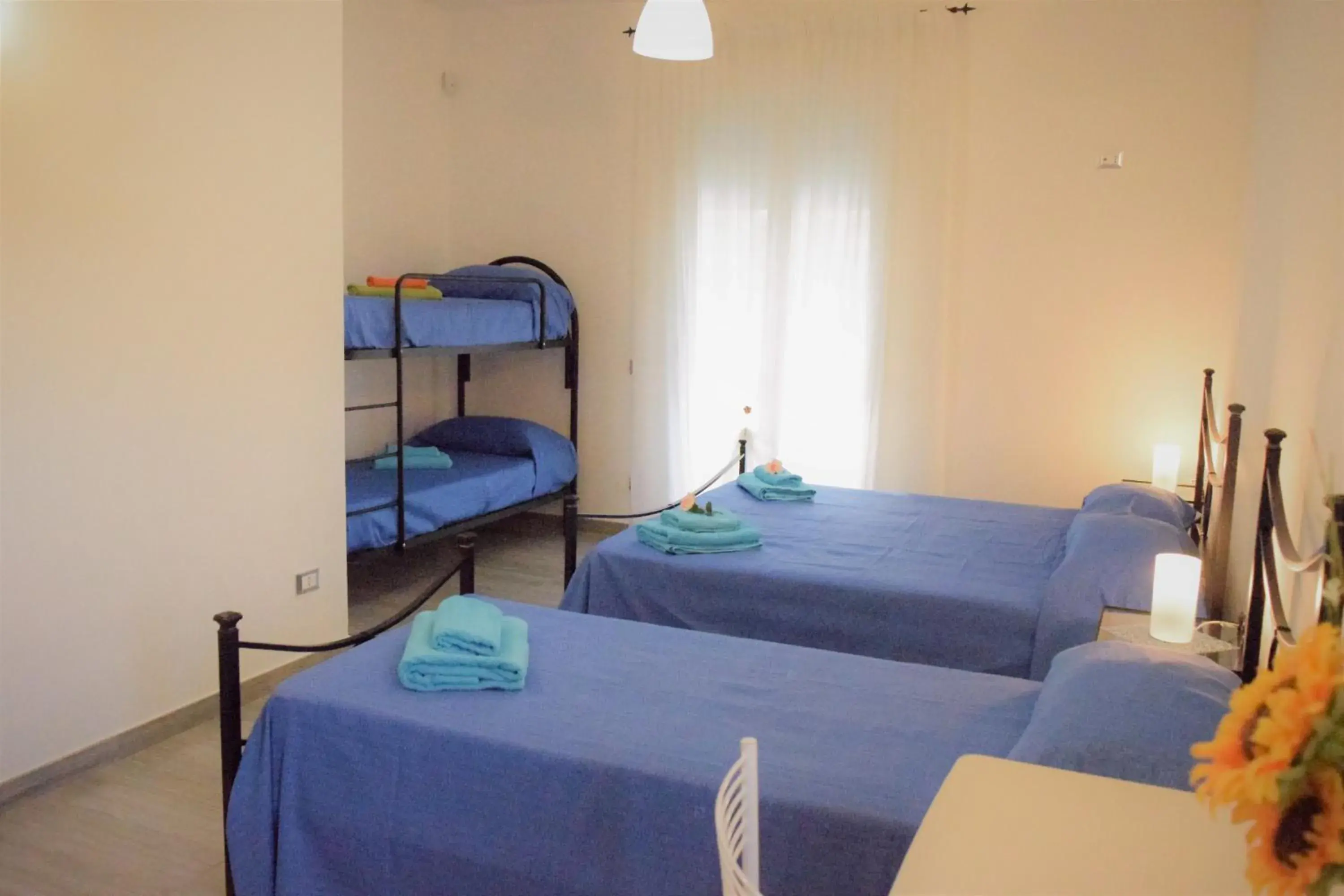 Family Room with Private Bathroom in DolceSosta B&B Family Room with Private Bathroom in DolceSosta B&B