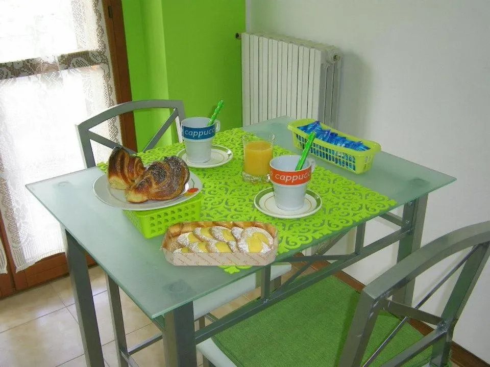 Food and drinks in B&B La Villetta