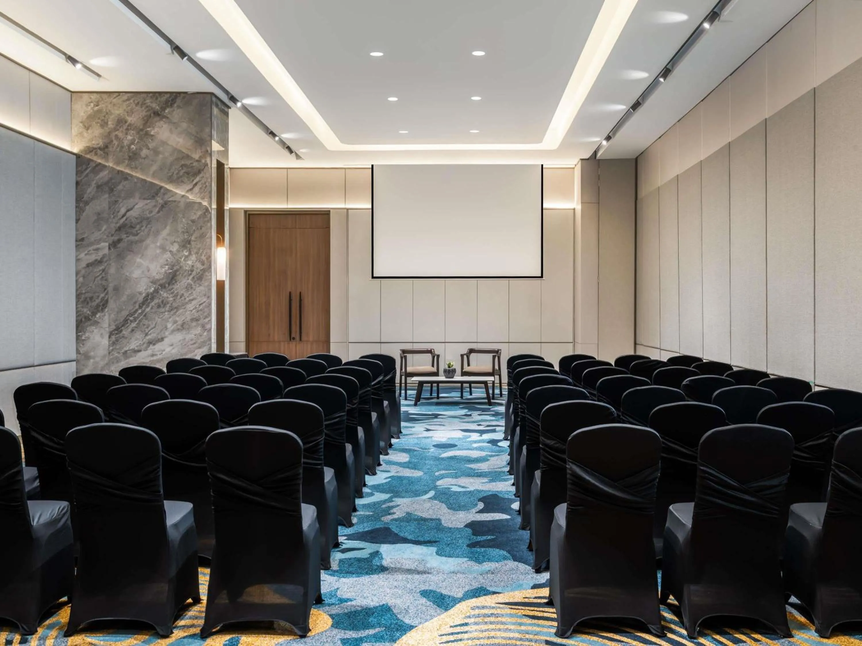 Meeting/conference room in Novotel Pontianak Convention Centre