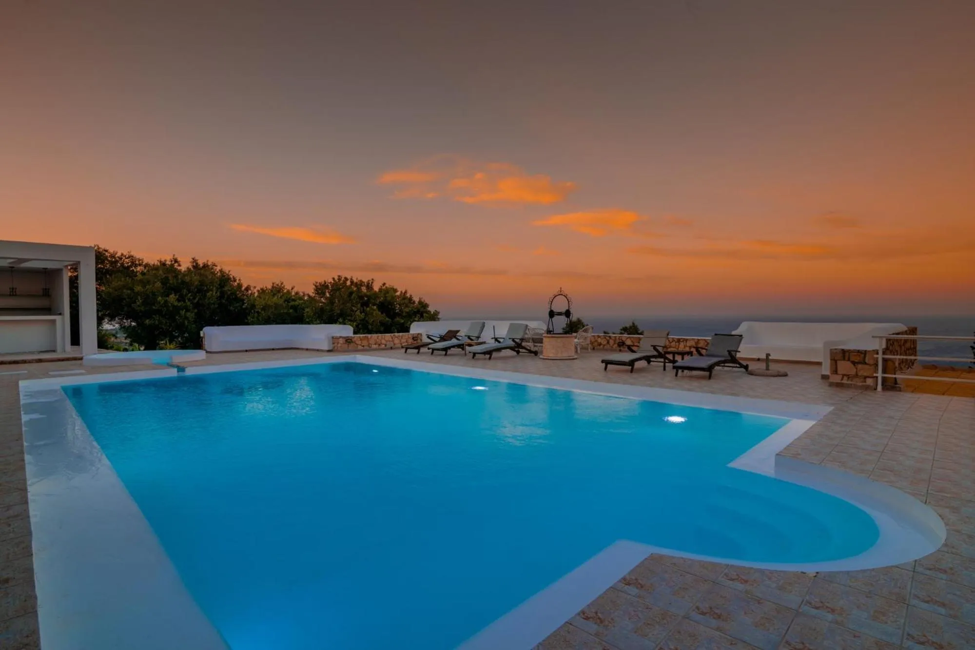 Swimming pool in Armyra Villas - Apartments with Sea Views & Shared Pool