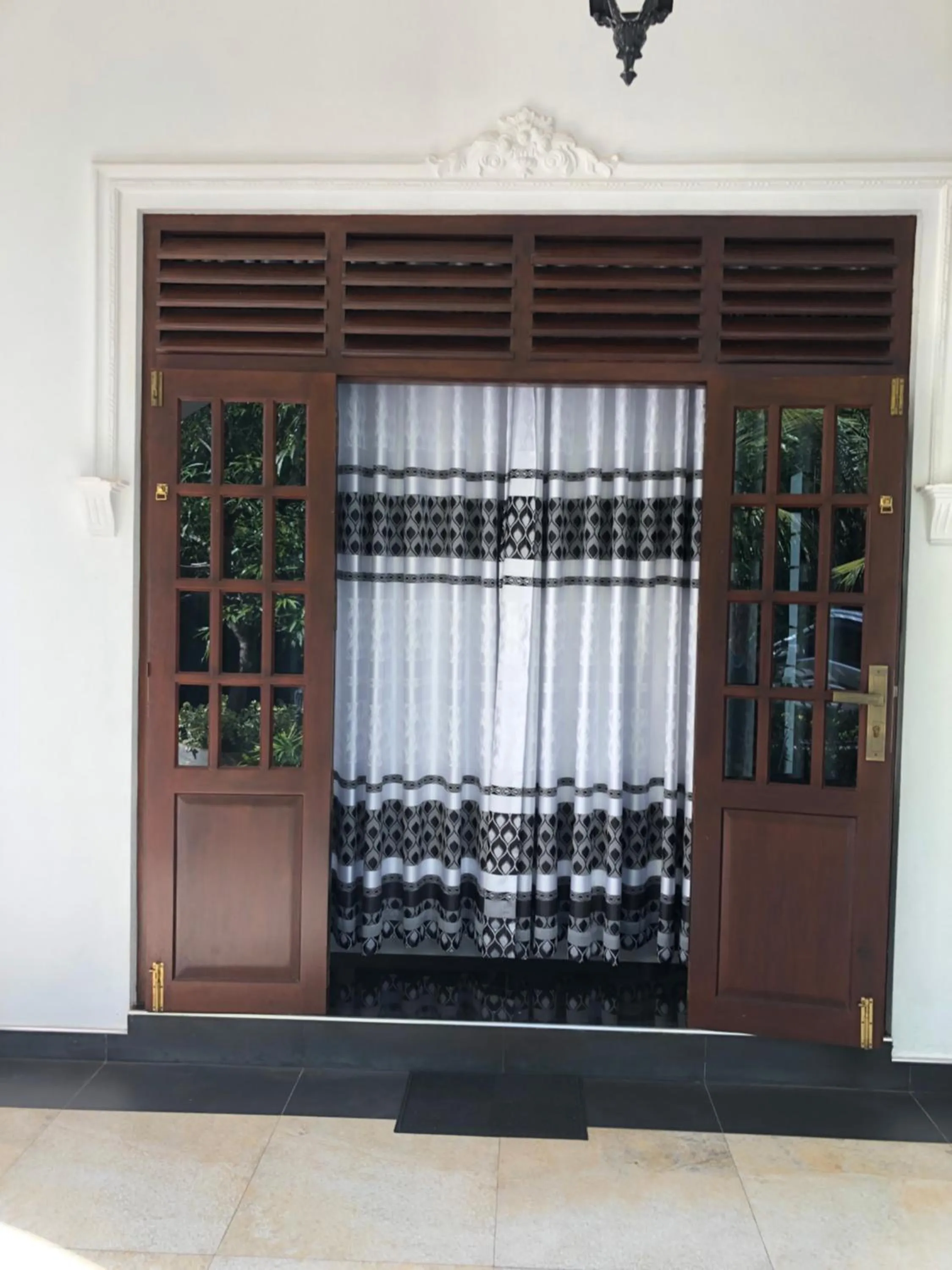 Facade/entrance in SRI LANKAN VILLA