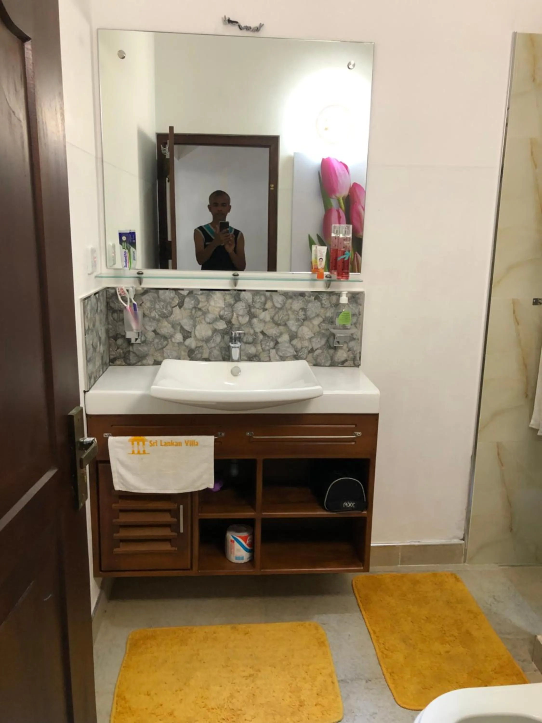 Bathroom in SRI LANKAN VILLA