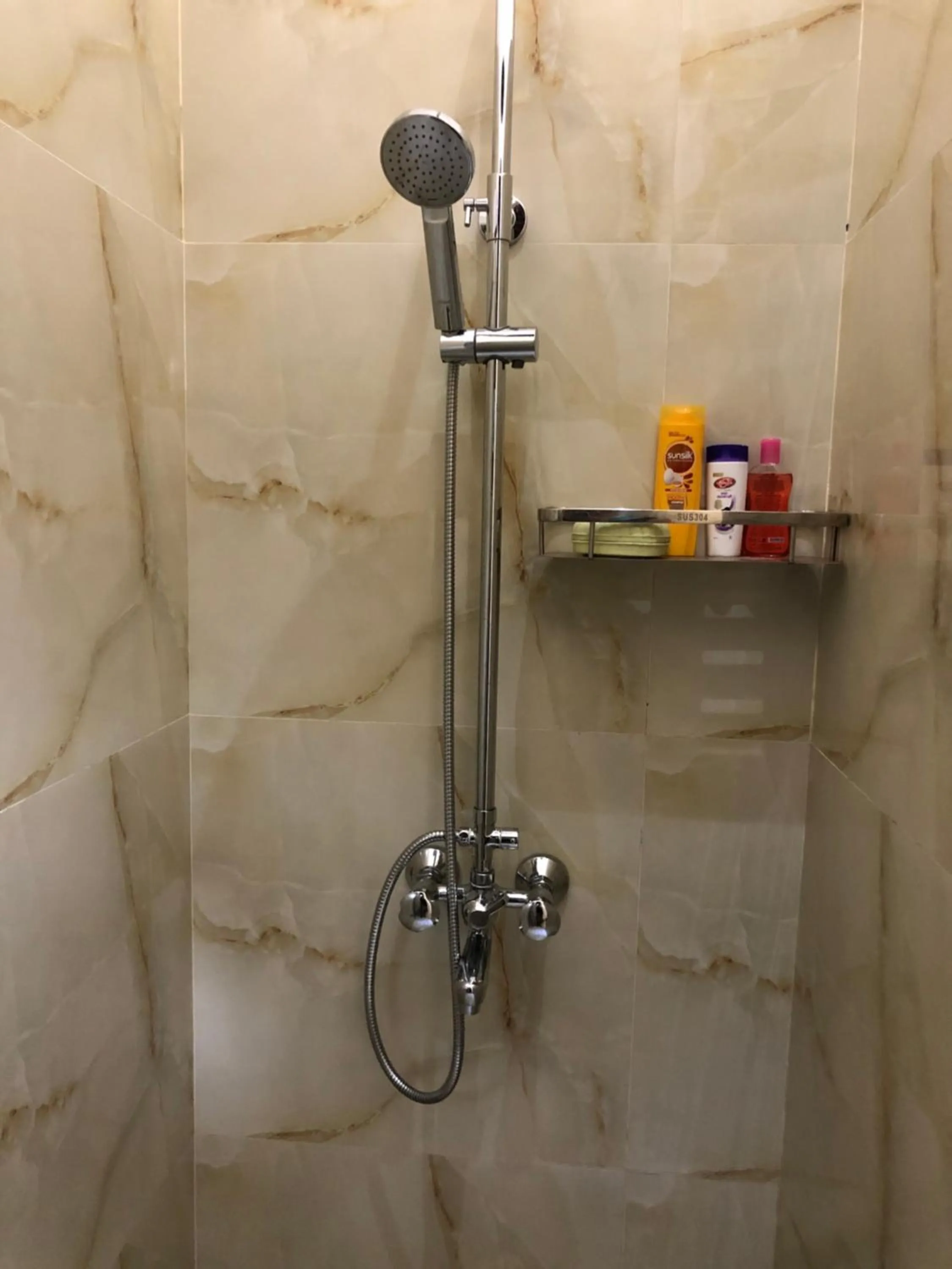 Shower in SRI LANKAN VILLA