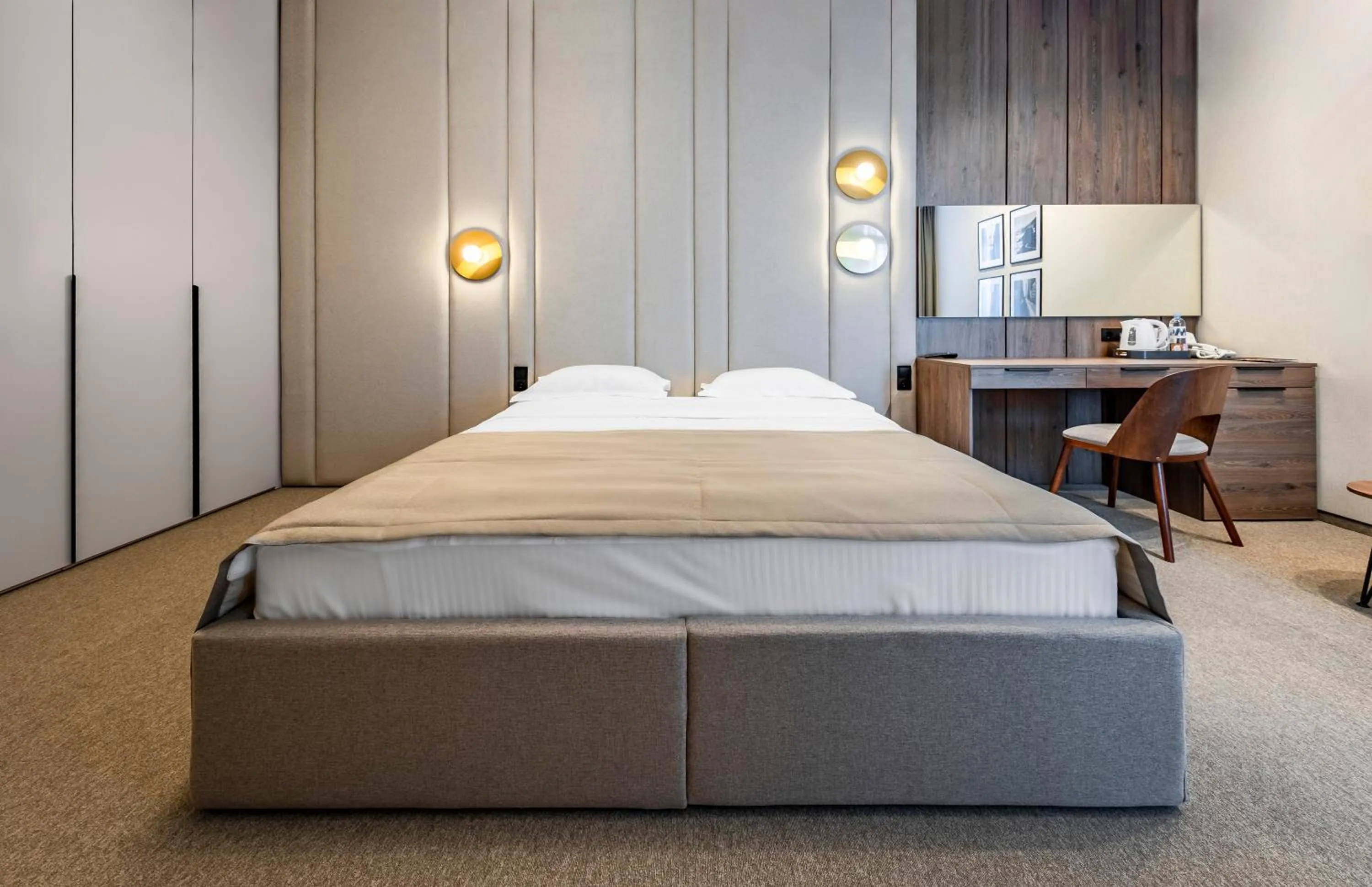 Bed in Regency Hotel