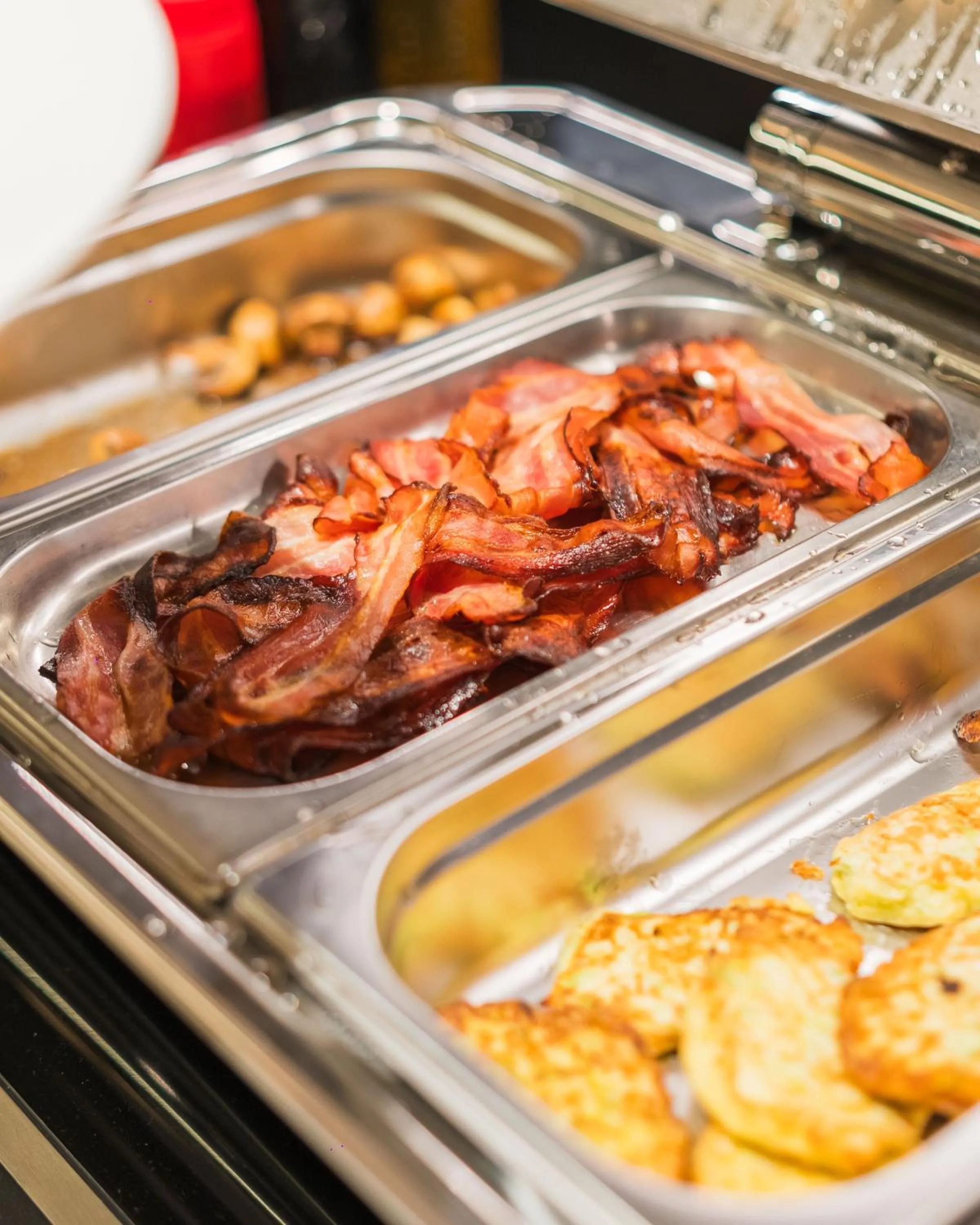 Buffet breakfast in Regency Hotel