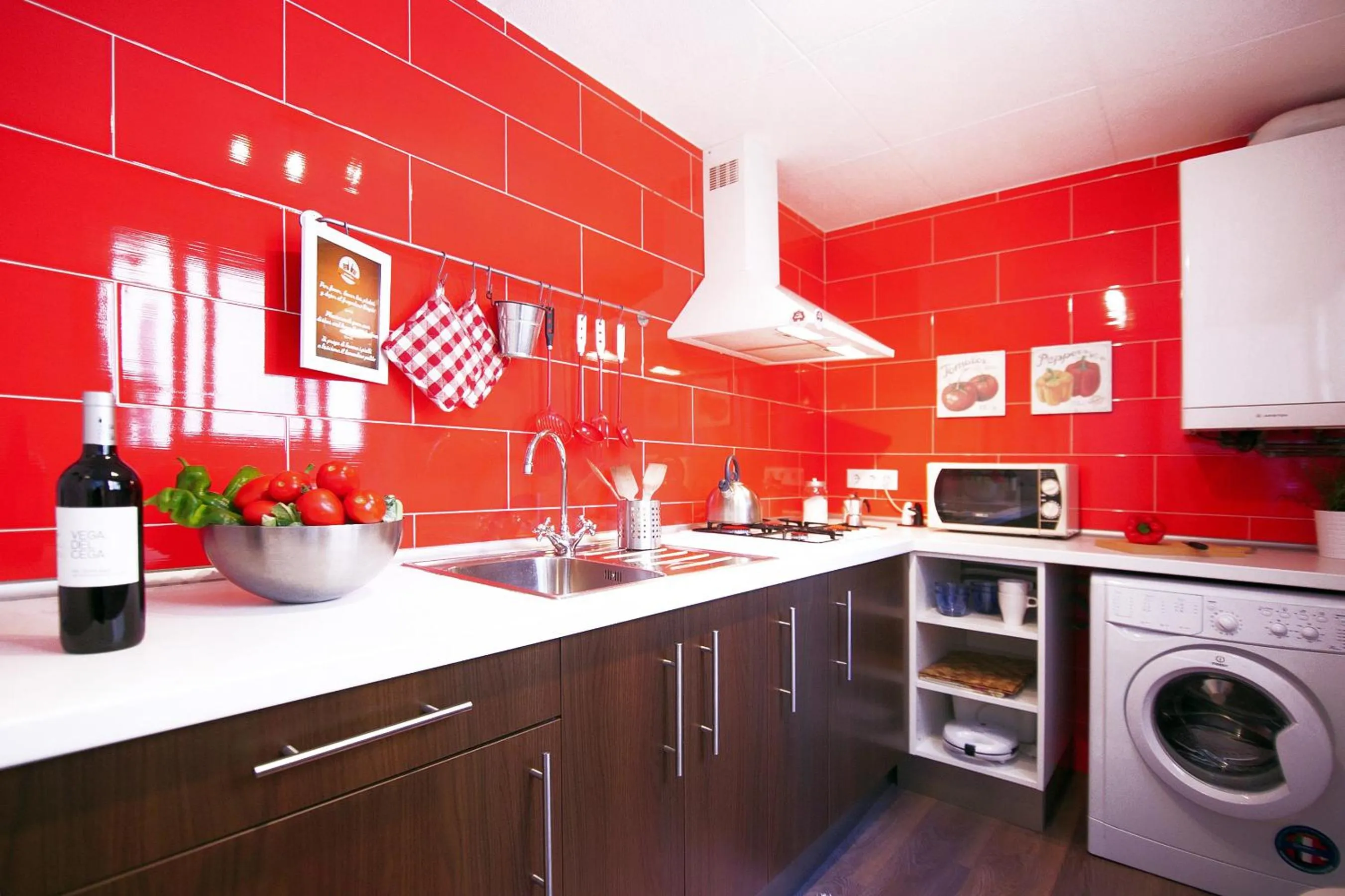 Kitchen or kitchenette in Casa Tortilla Sagrada Familia