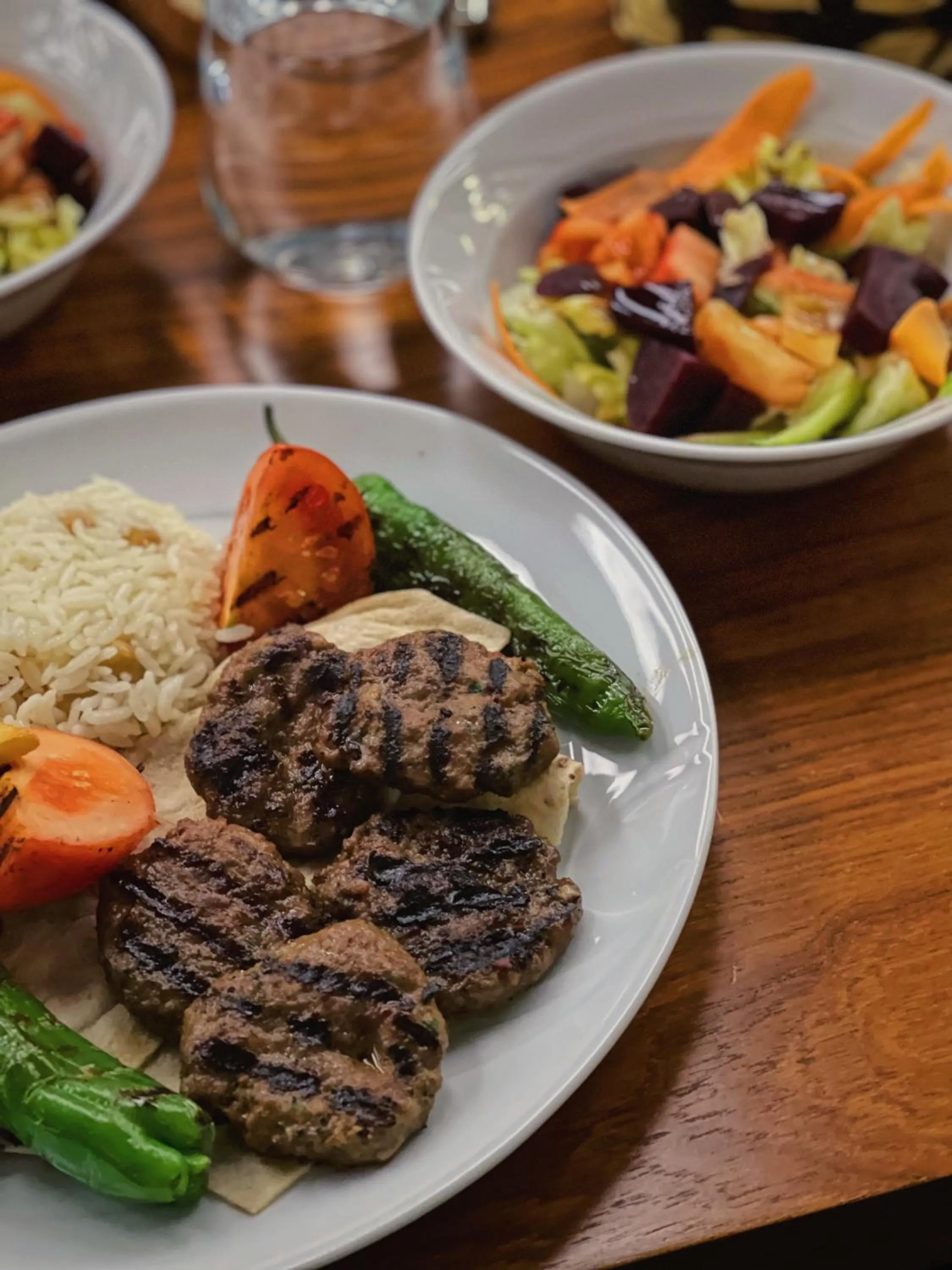 Restaurant/places to eat in Mimi Hotel Ankara