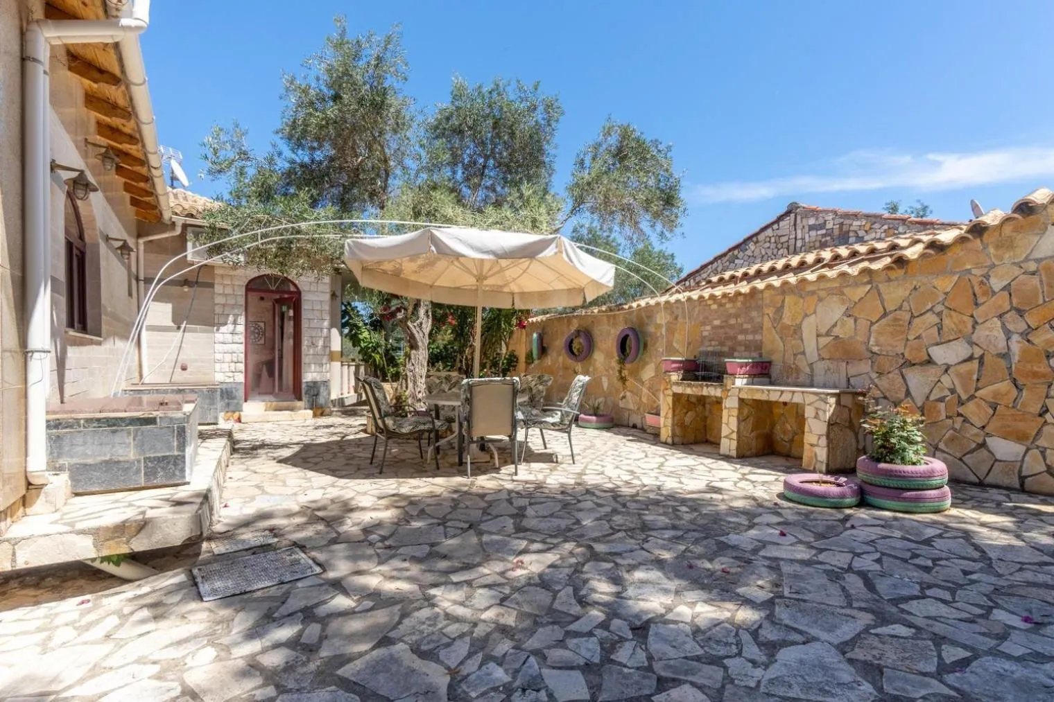 Patio in Paco's Resort Holiday Flats