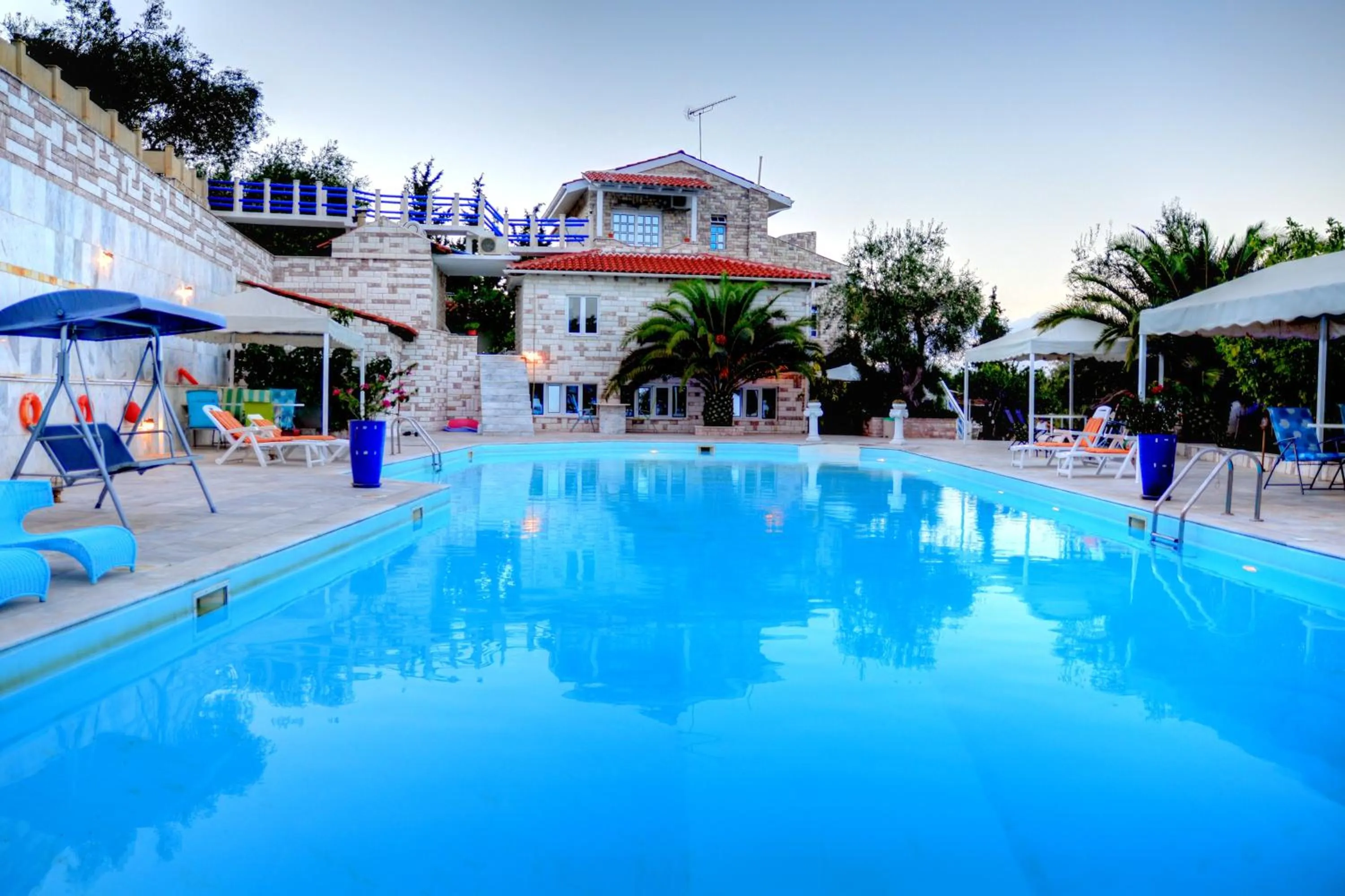 Decorative detail in Paco's Resort Holiday Flats